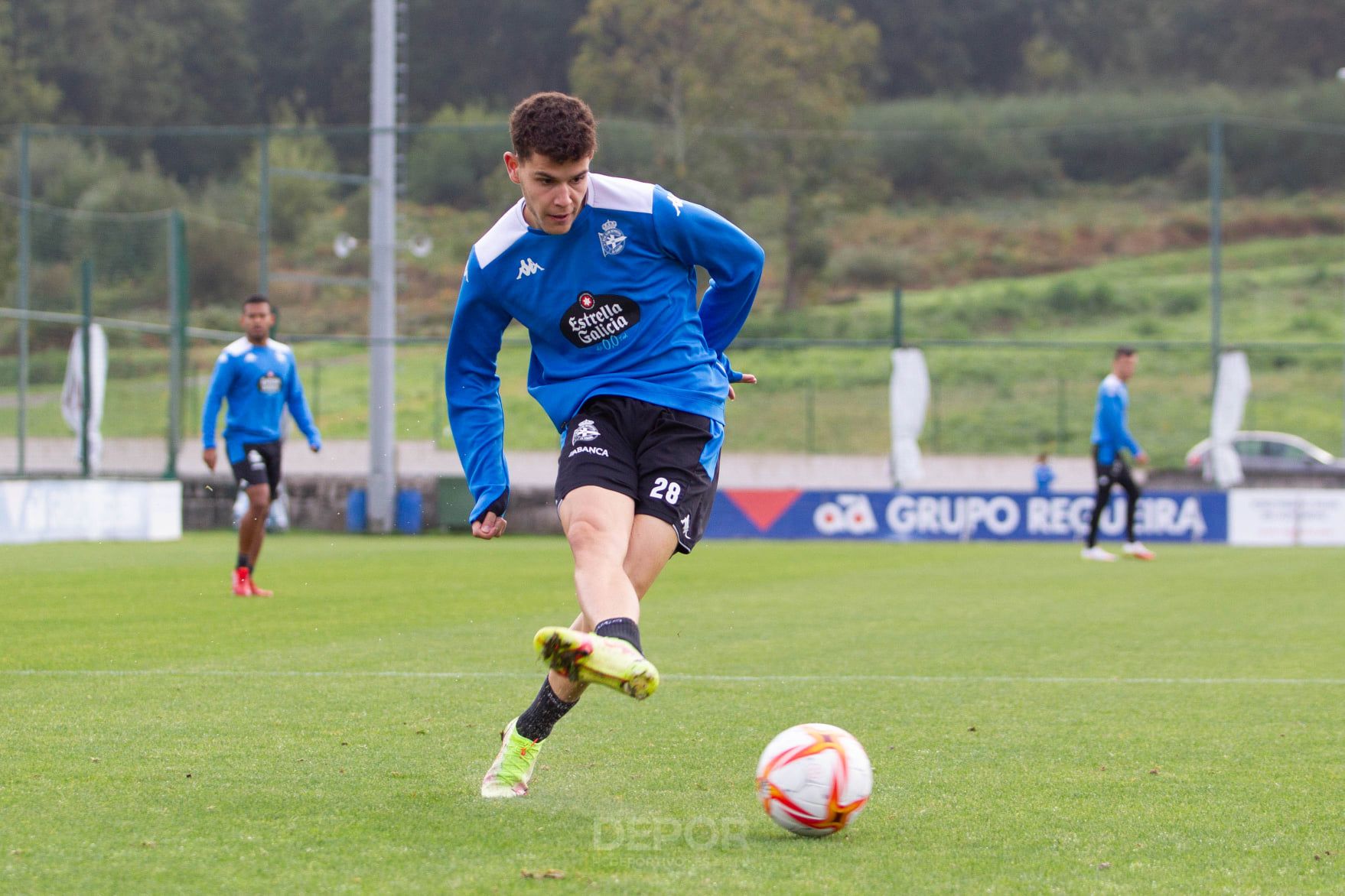 Trilli entrenando en la Ciudad Deportiva de Abegondo.