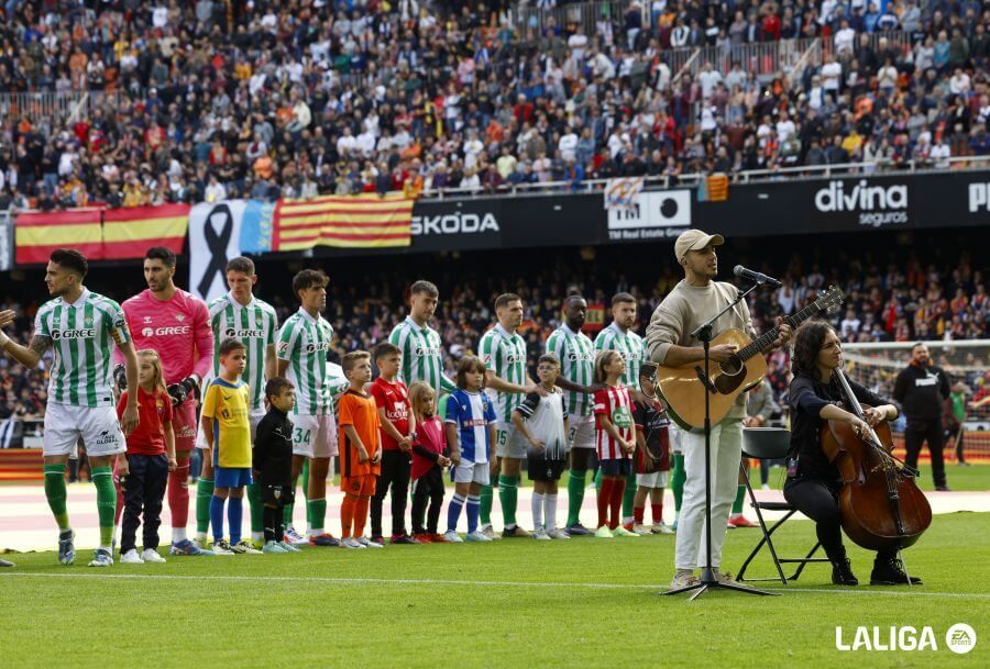  Voces de Valencia, parte del homenaje en Mestalla tras la DANA.