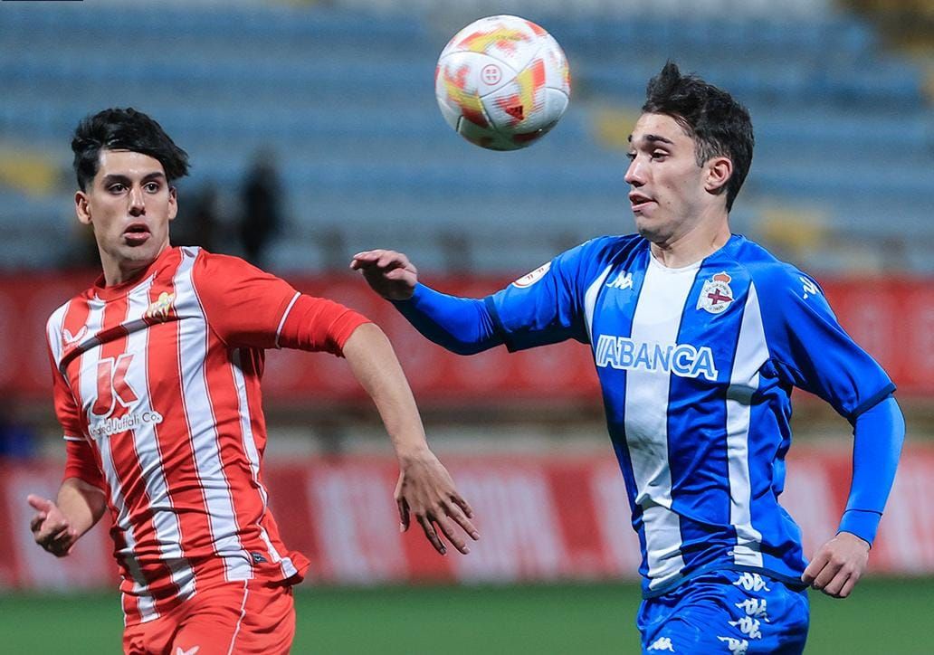 Martín Ochoa ante el Almería en el partido del Dépor Juvenil en la Copa del Rey