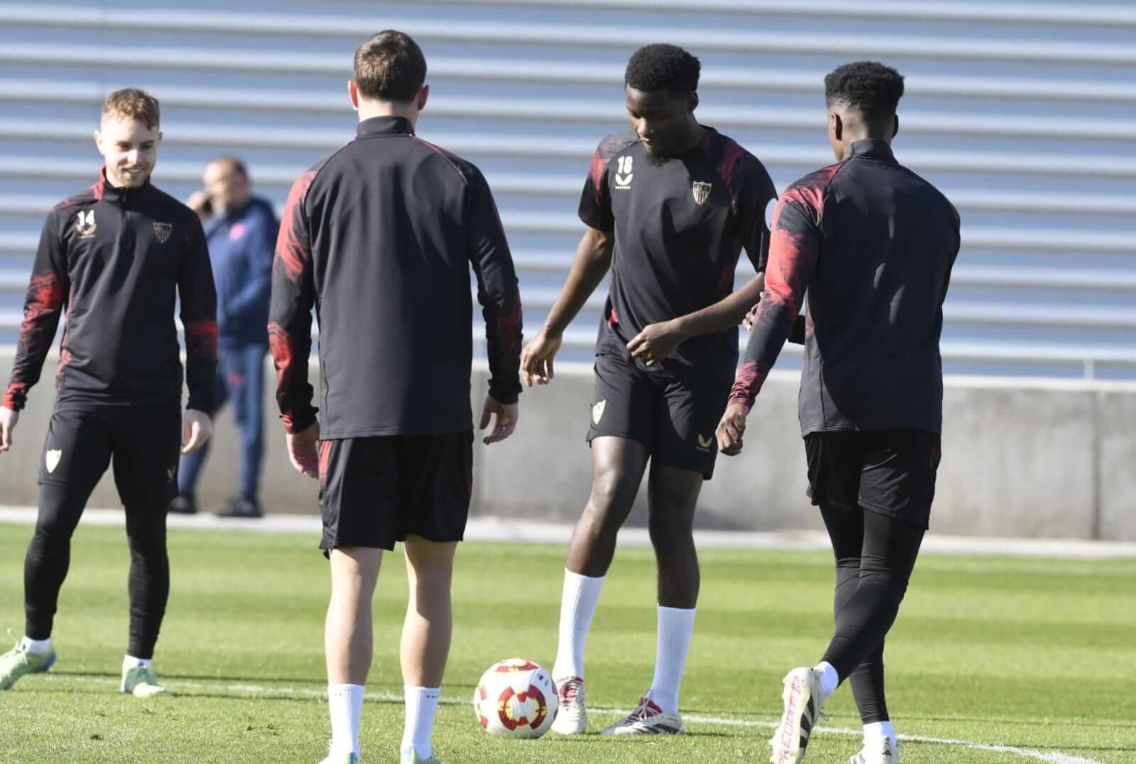 Lucién Agoumé, durante la sesión del viernes.