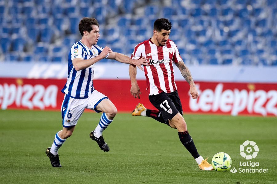  Yuri, durante un lance del partido ante la Real en el Reale Arena.