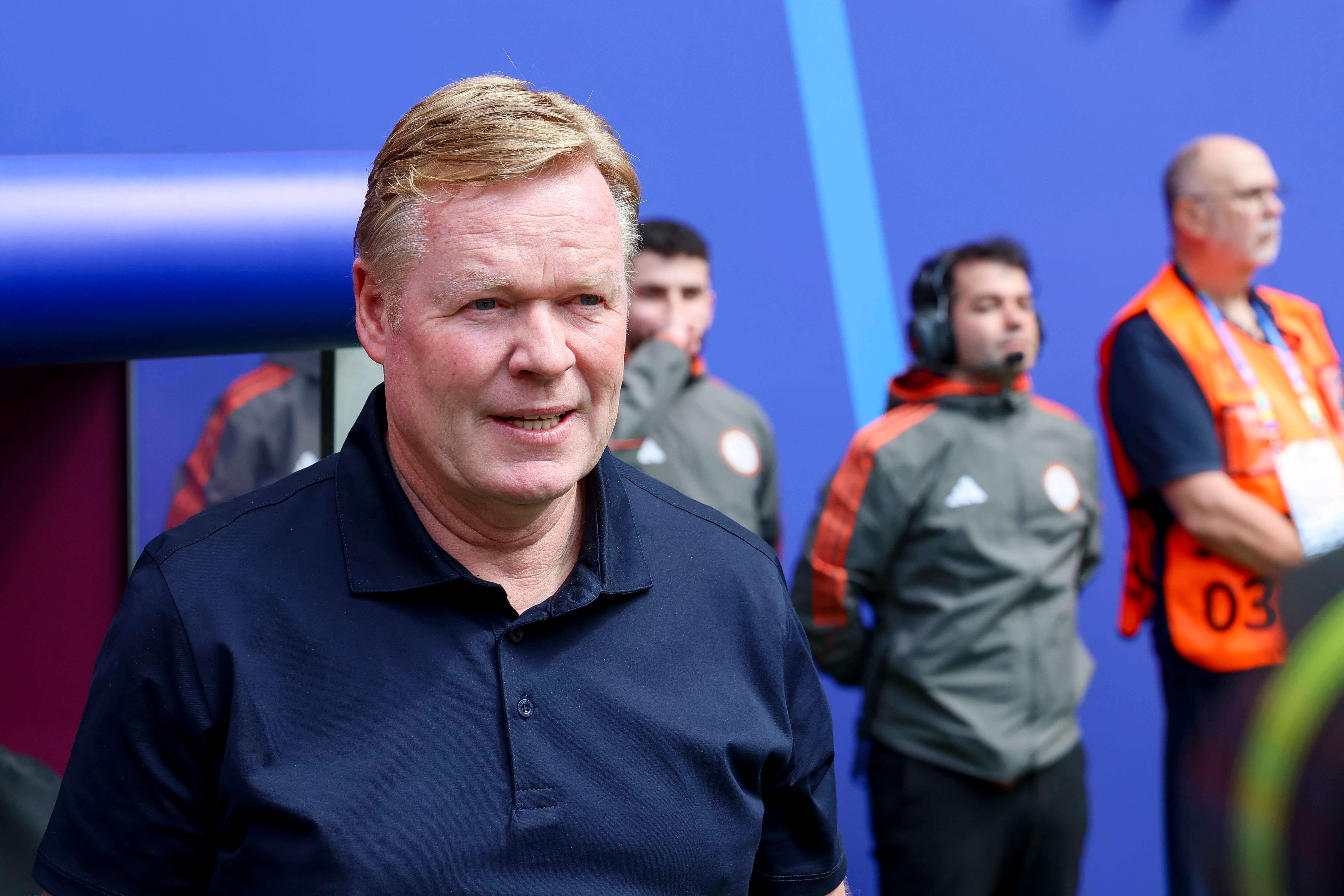  Ronald Koeman en el partido entre Polonia y Países Bajos
