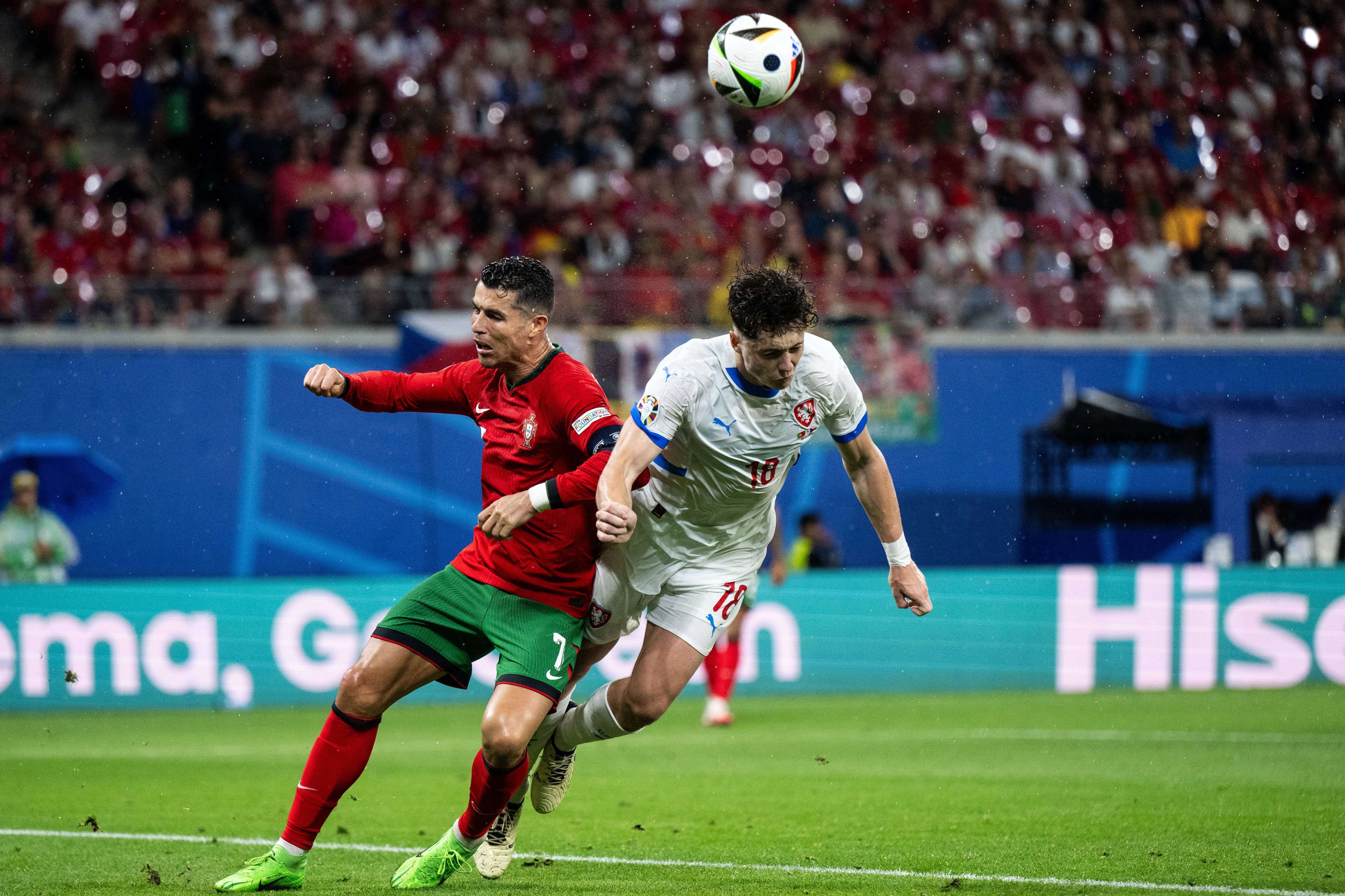  Cristiano Ronaldo durante el partido contra la República Checa