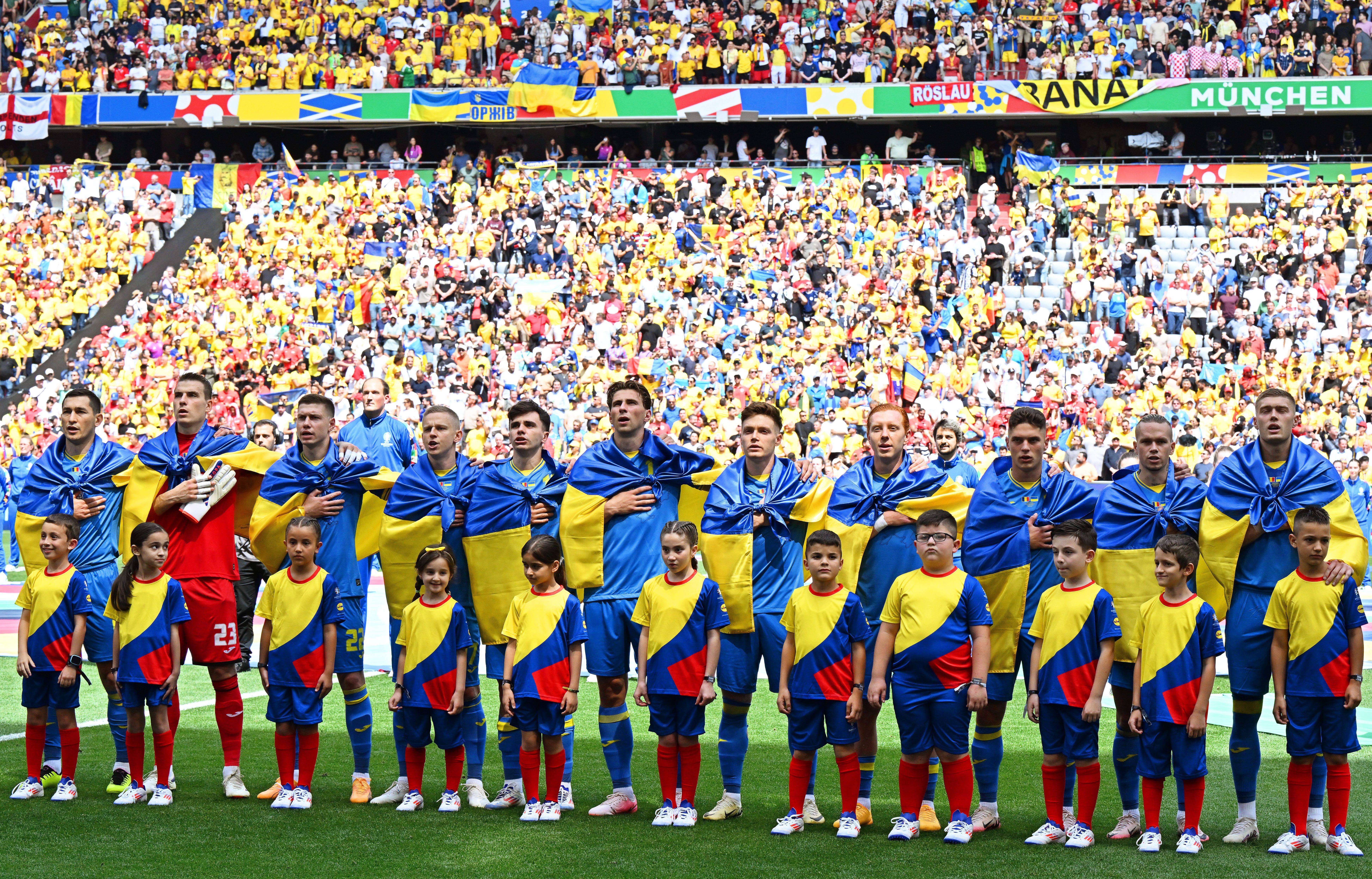  La Selección de Ucrania, antes de su debut en la Eurocopa.