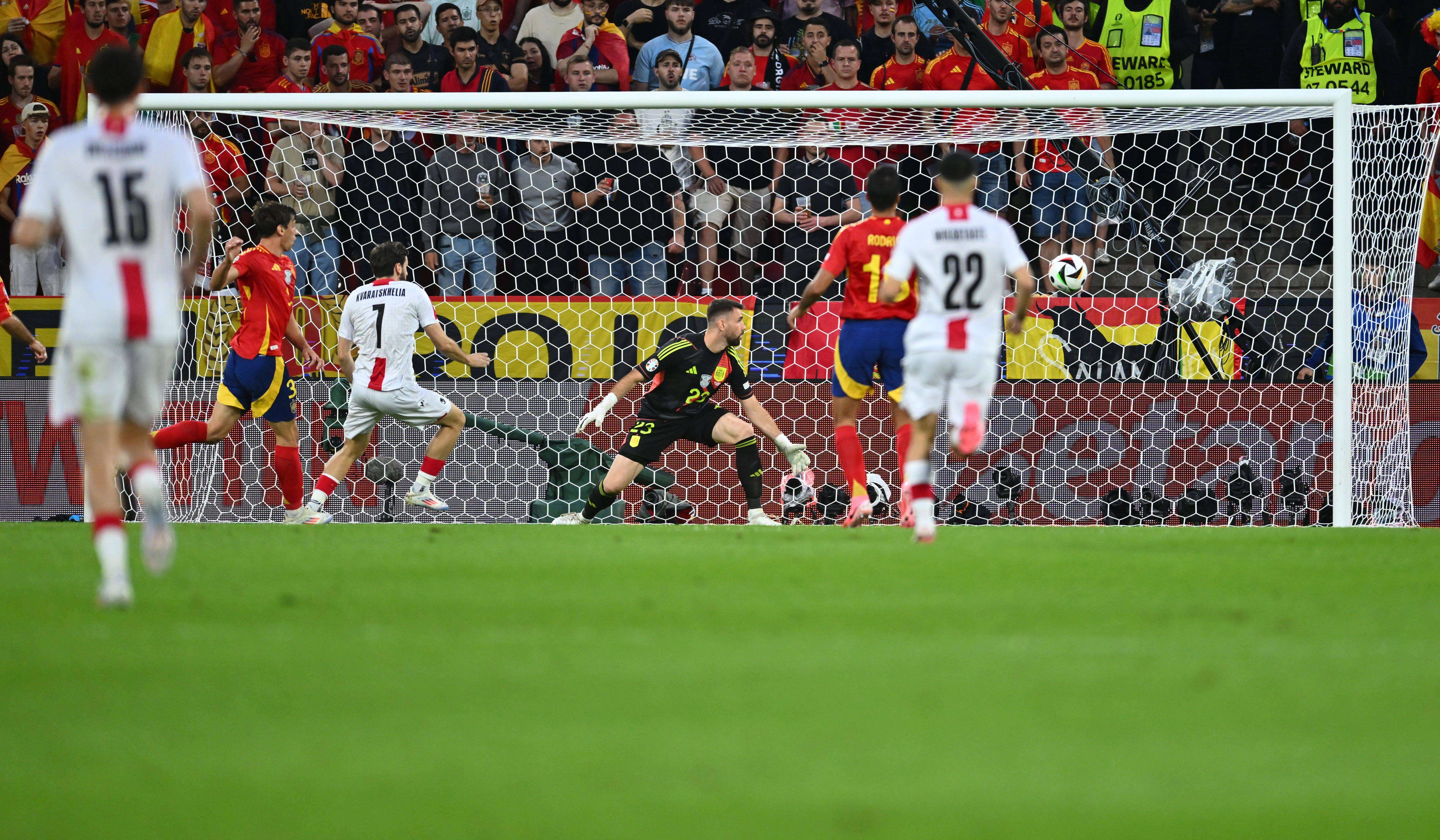  El gol en propia de Le Normand ante Georgia