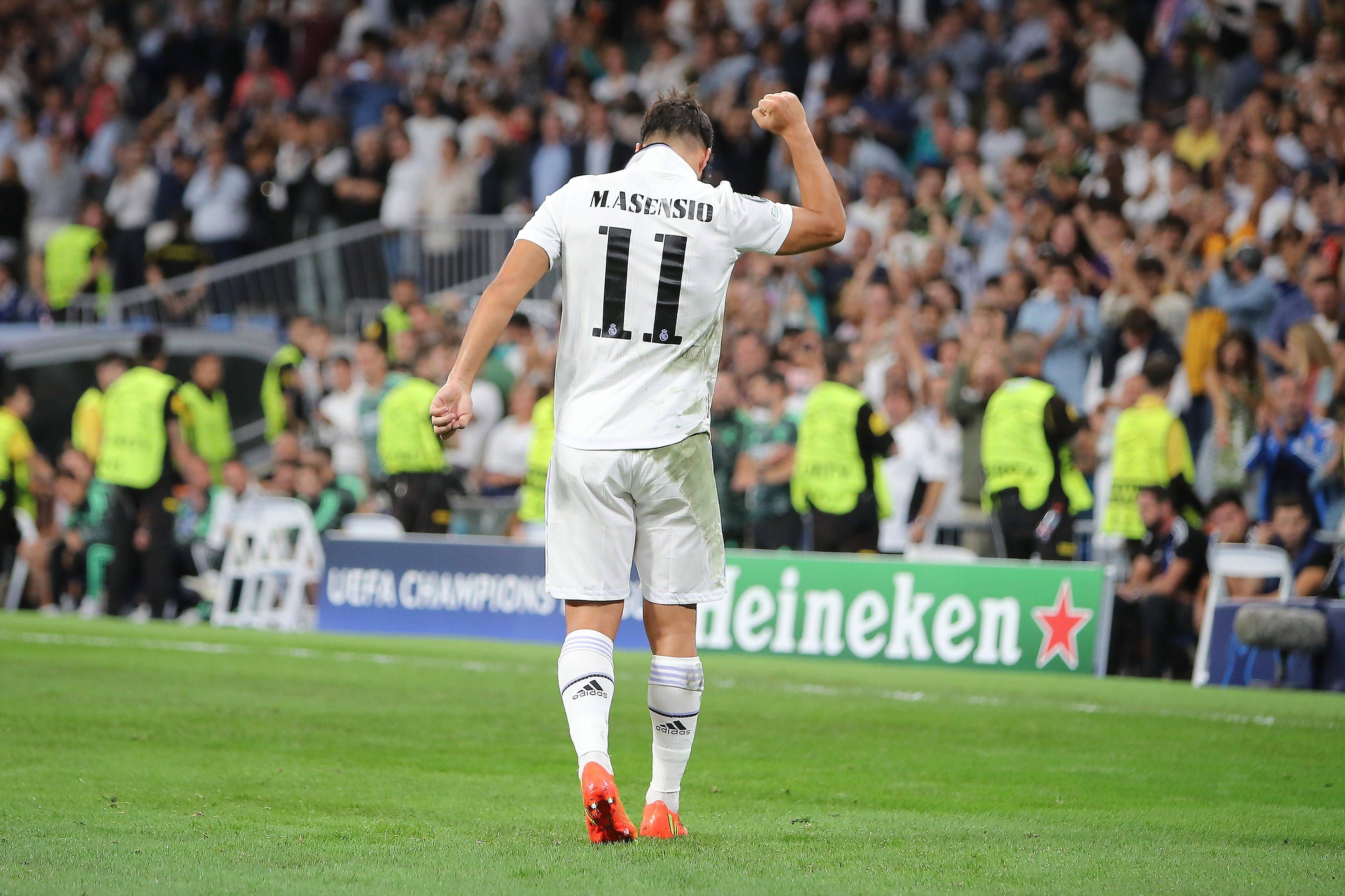  Marco Asensio celebra su gol en el Real Madrid-Leipzig.