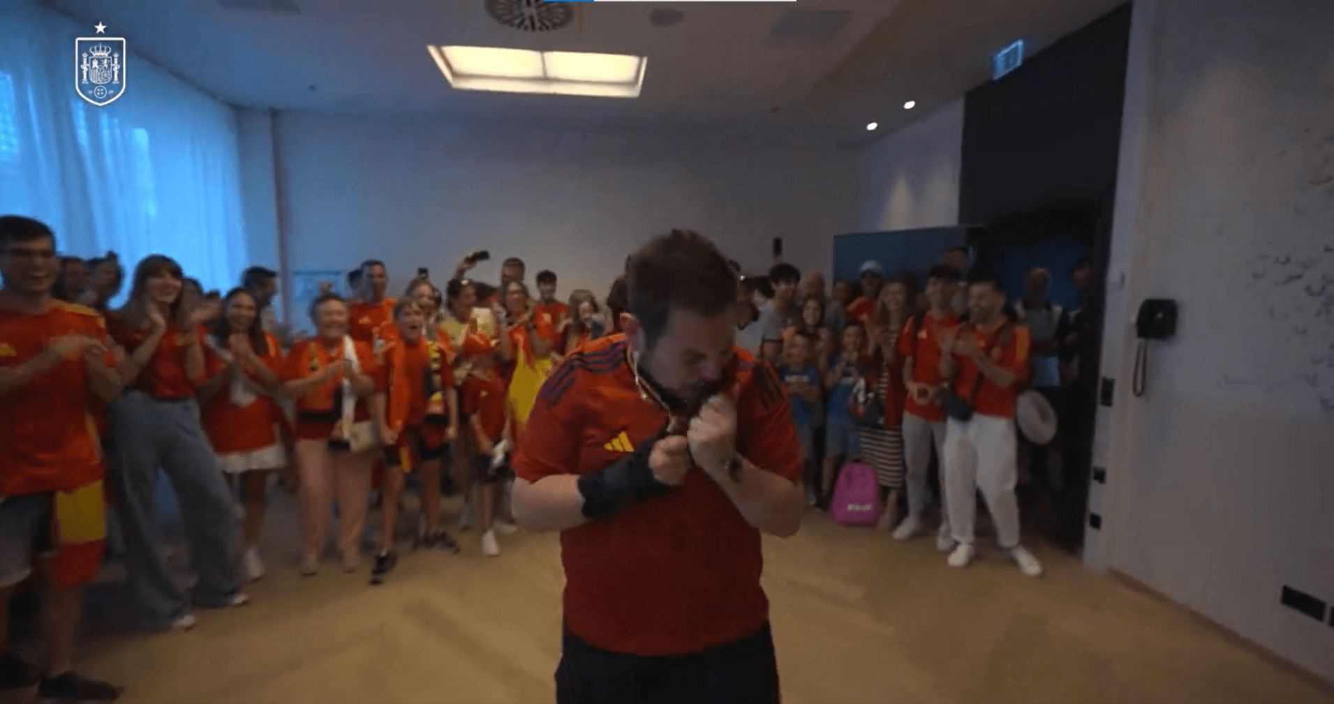  Alexander, el aficionado viral de la Selección Española