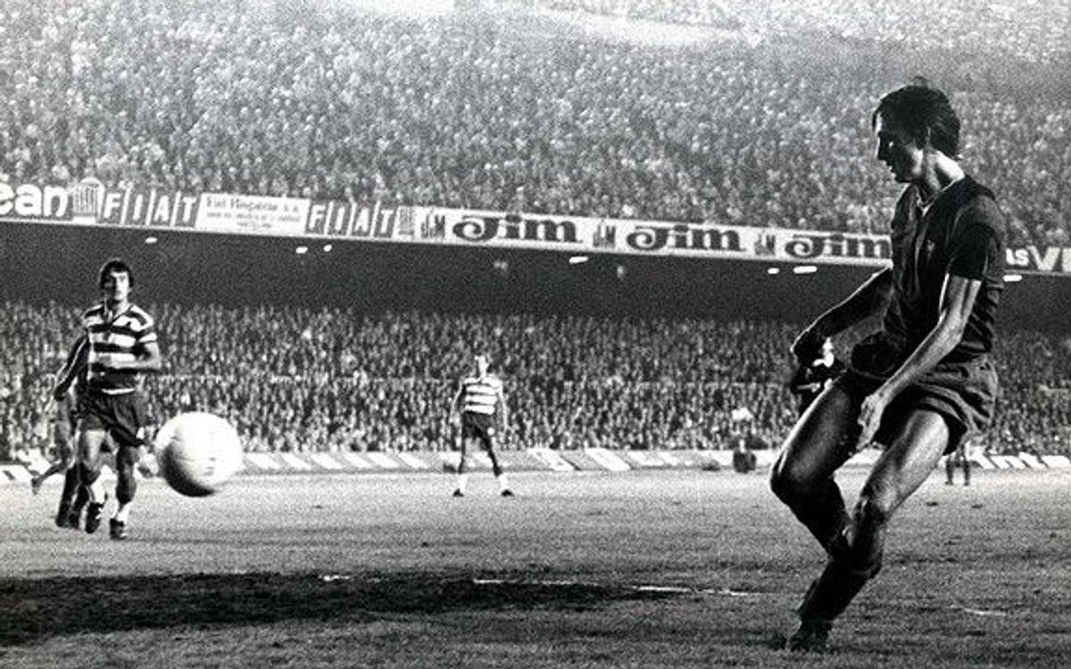 Johan Cruyff, en su debut como barcelonista ante el Granada.
