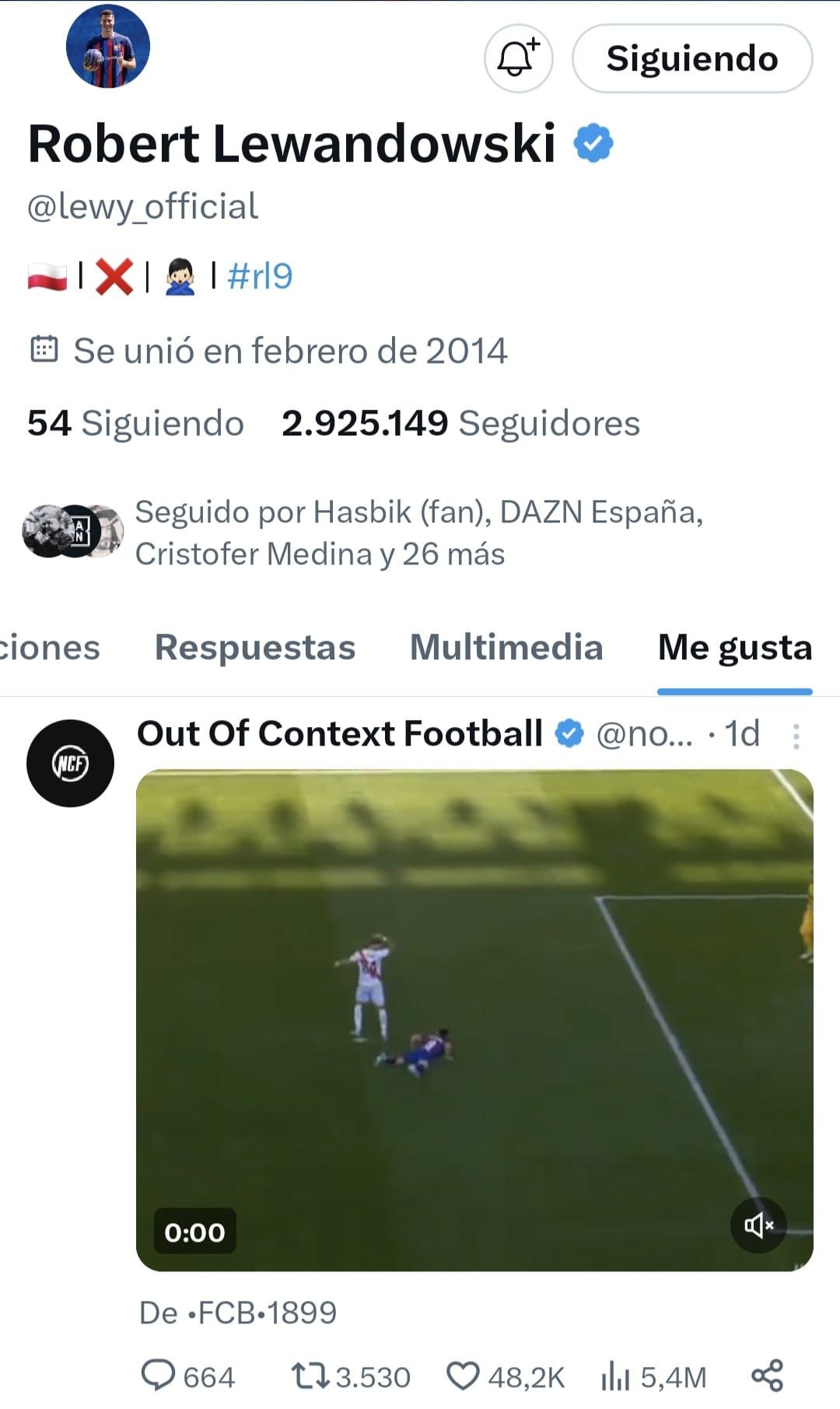 El like de Robert Lewandowski al penalti no pitado en Vallecas.