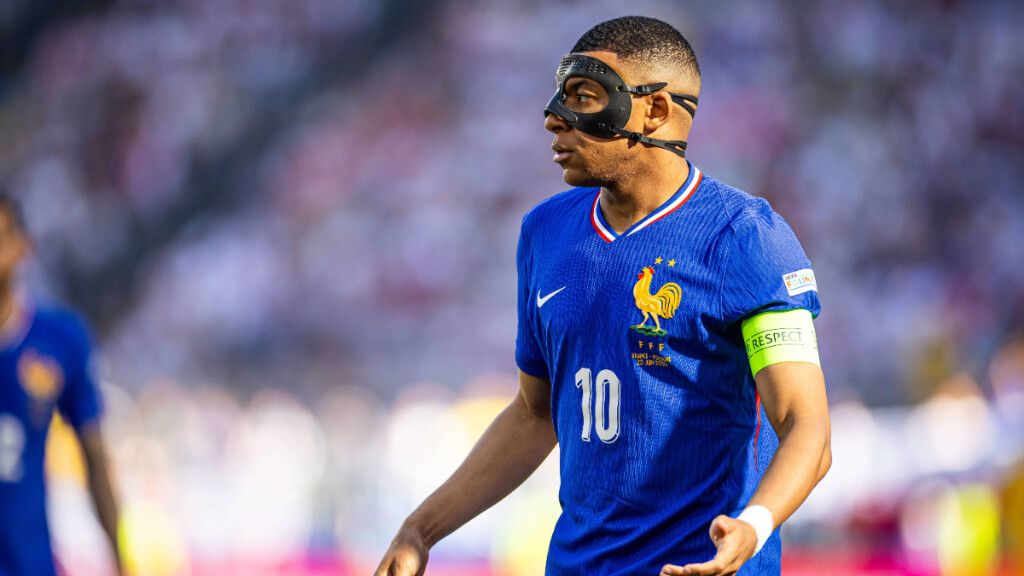  Kylian Mbappé, durante el Francia-Polonia (foto: Cordon Press).