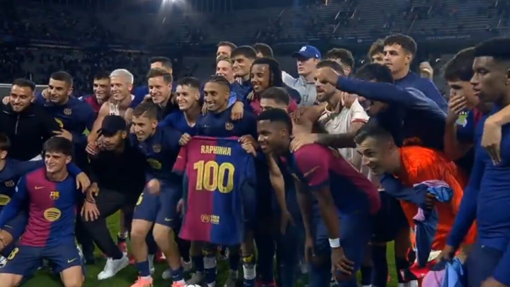  Raphinha, celebrando el hat-trick en su centenario con el Barça (Movistar+)