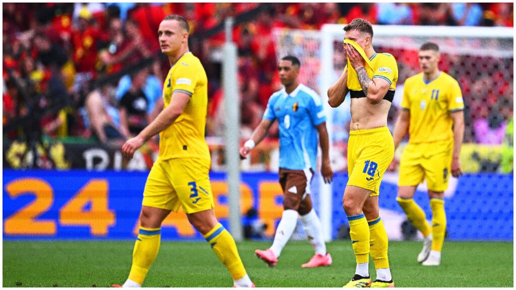  Ucrania y Bélgica, en pleno partido.