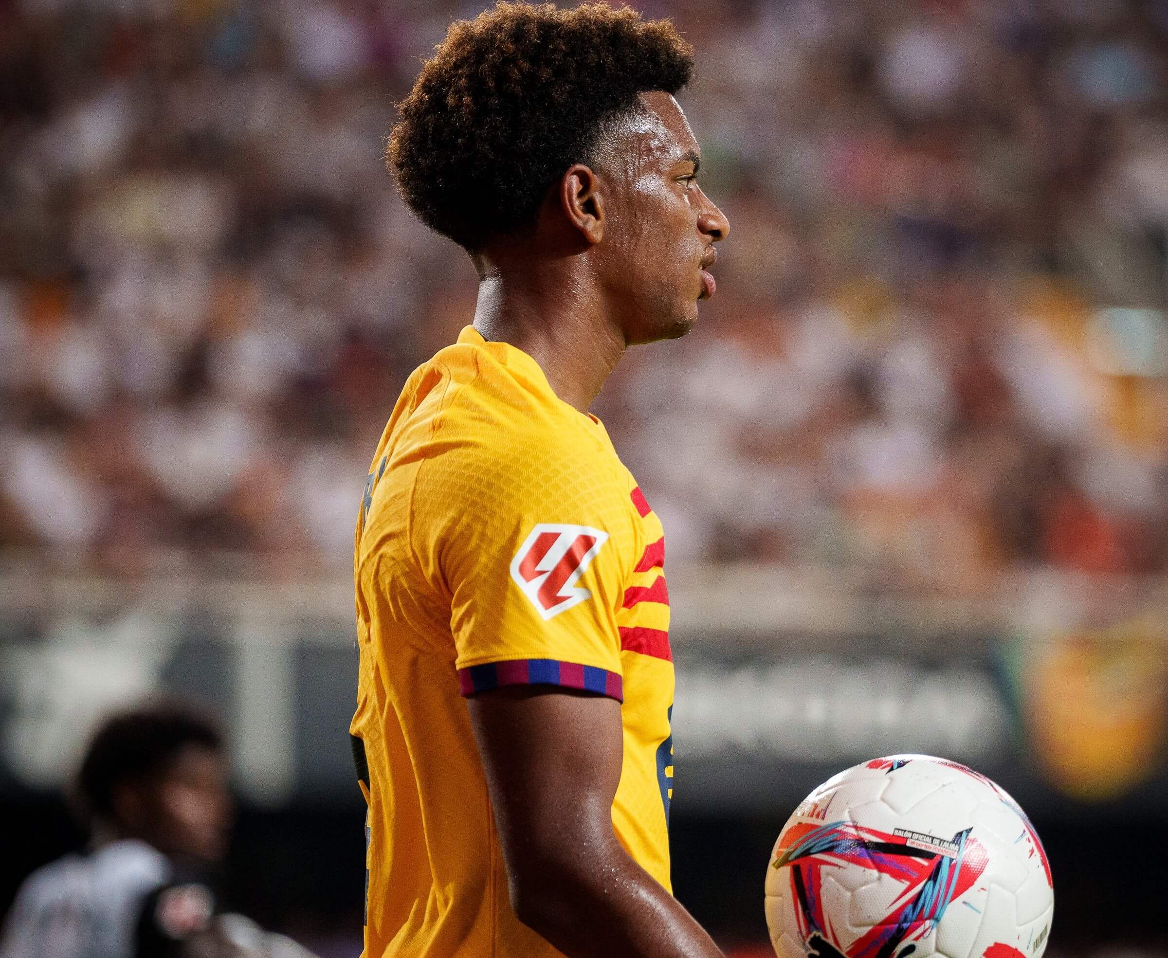 Alejandro Balde, en Mestalla