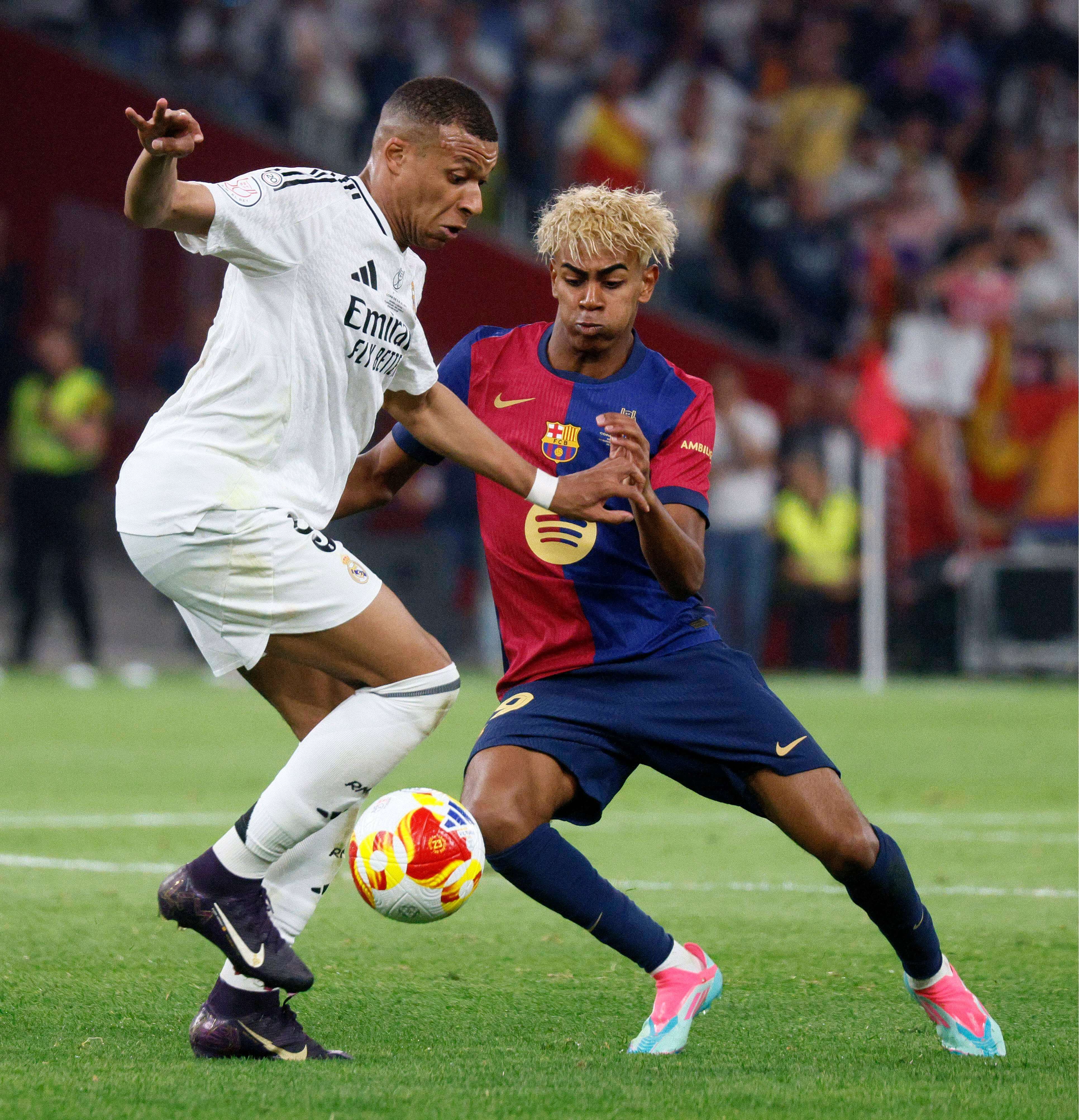 Kylian Mbappé y Lamine Yamal en la final de la Copa del Rey (Cordon Press)