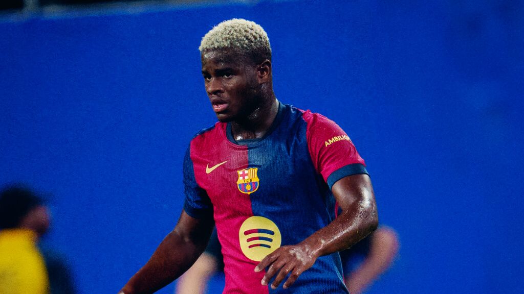  Mika Faye, en un partido con el FC Barcelona (FCB)
