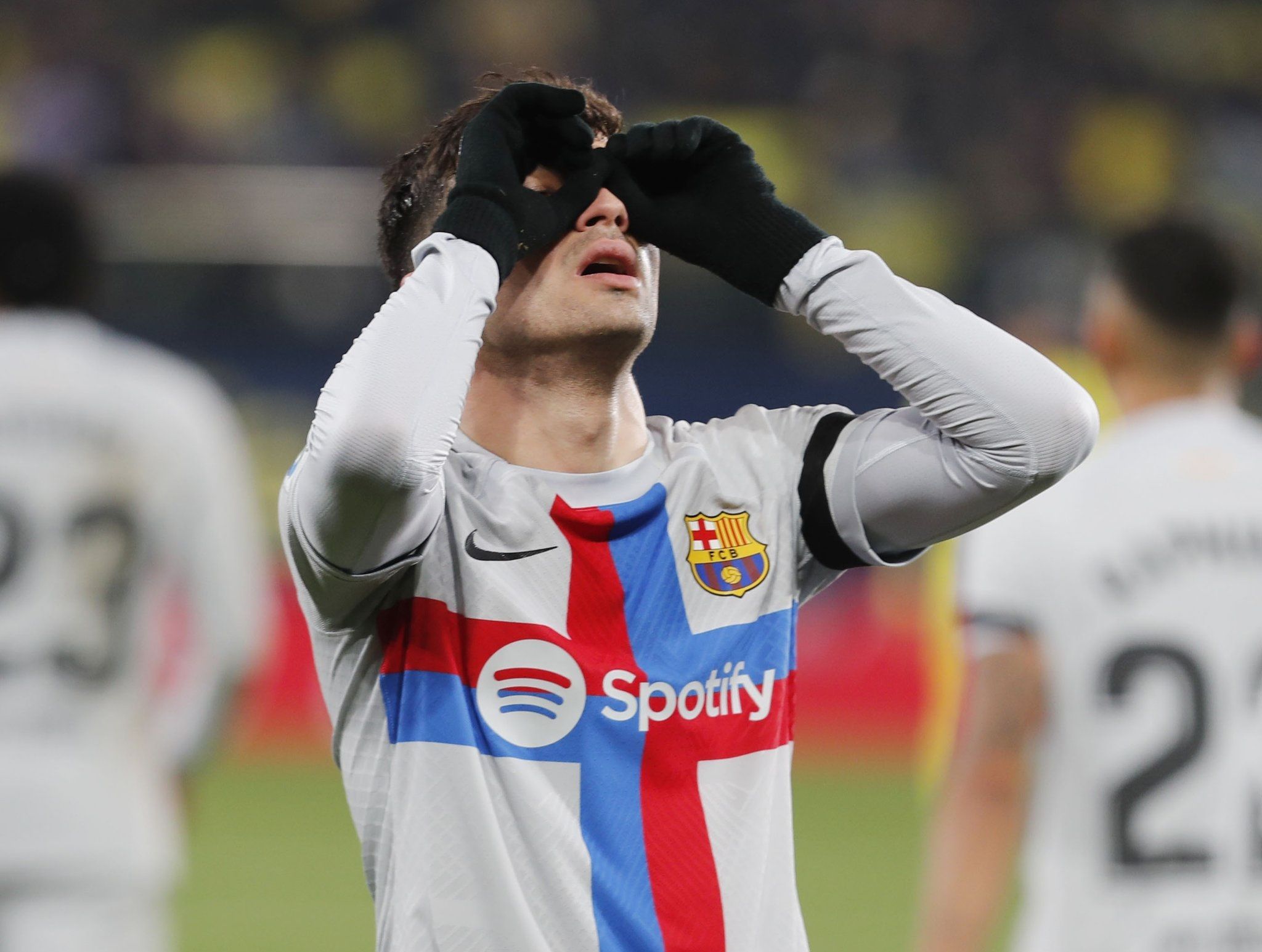  Pedri celebra su gol en el Villarreal-Barcelona.
