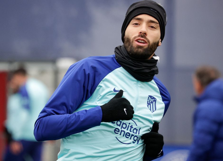  Yannick Carrasco, en una sesión del Atlético de Madrid.