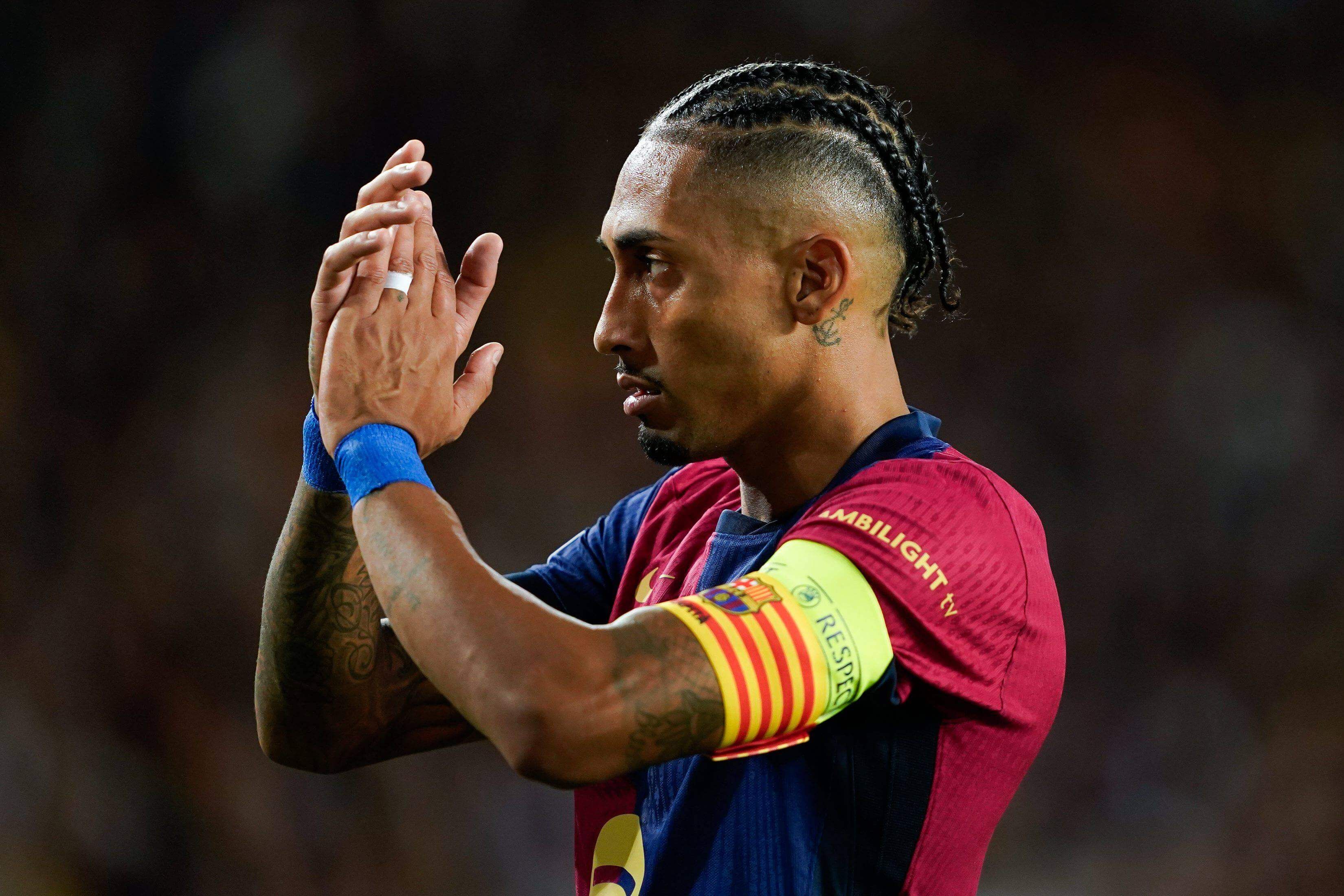 Raphinha, en un partido con el Barça.