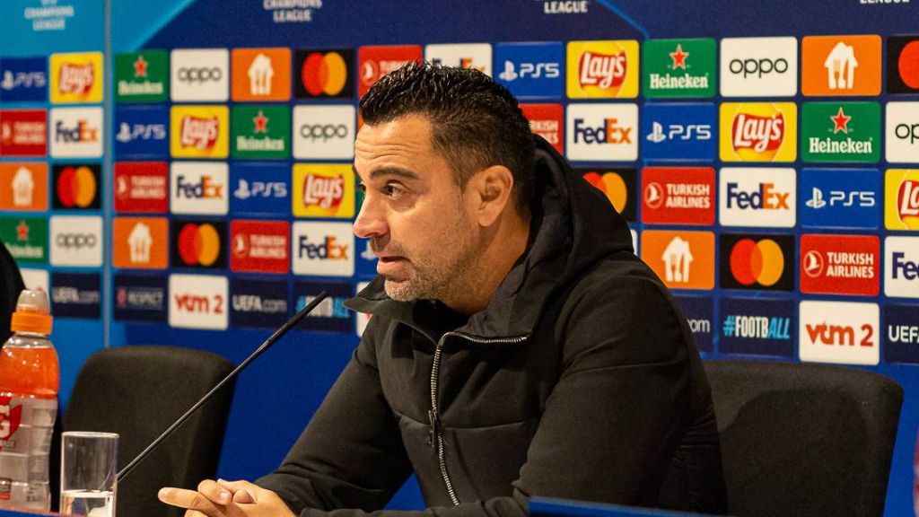 Xavi, en la rueda de prensa después del partido contra el Royal Antwerp.