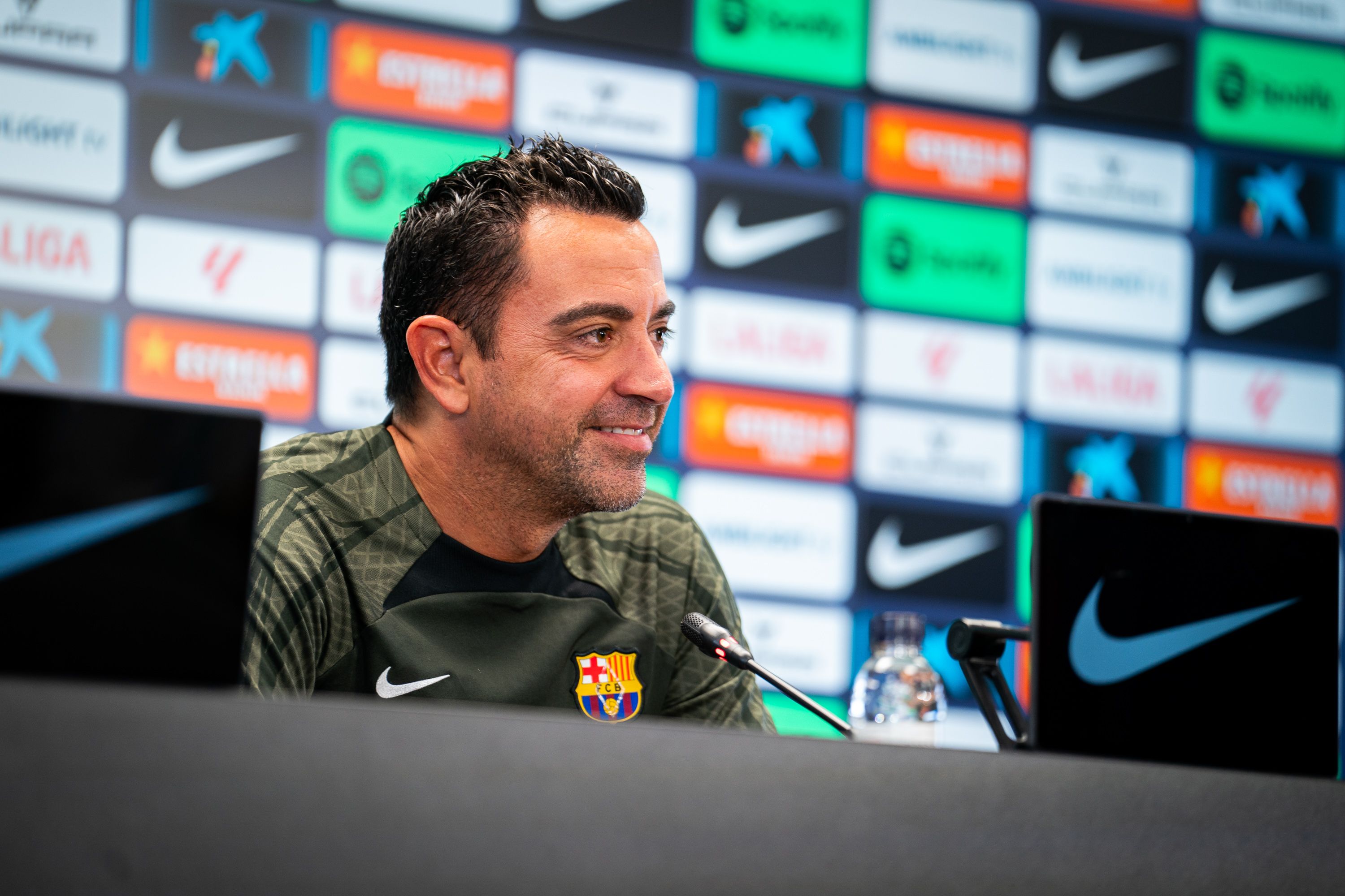 Xavi Hernández, en sala de prensa.