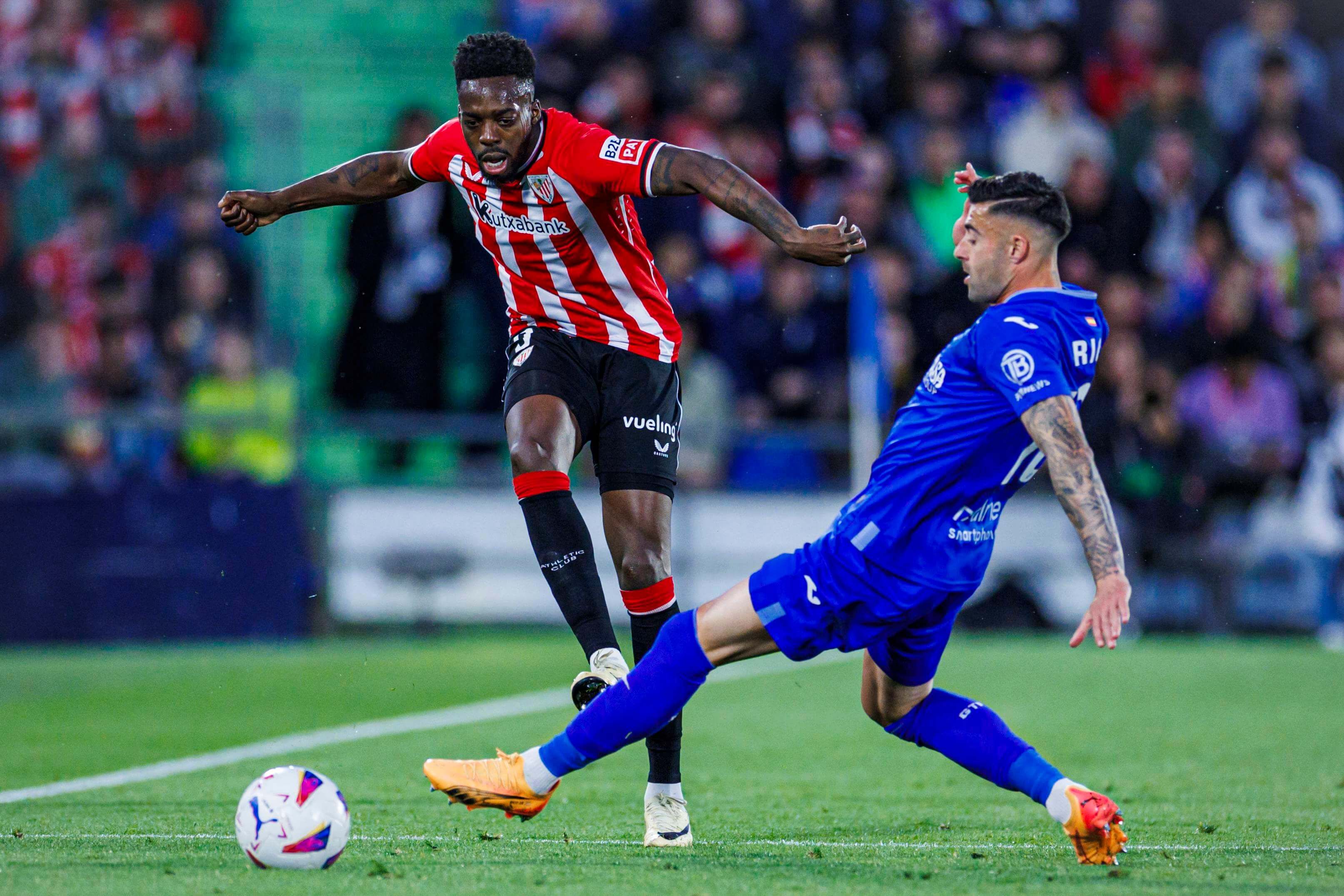 Diego Rico, en un partido frente al Athletic Club