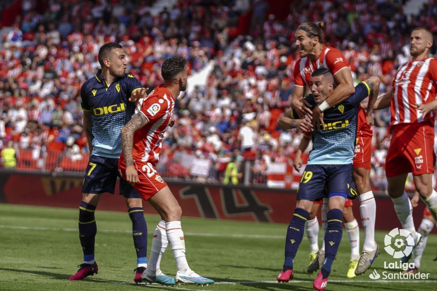 Sergi Guardiola y Sobrino, en el Almería - Cádiz (Foto: LaLiga).