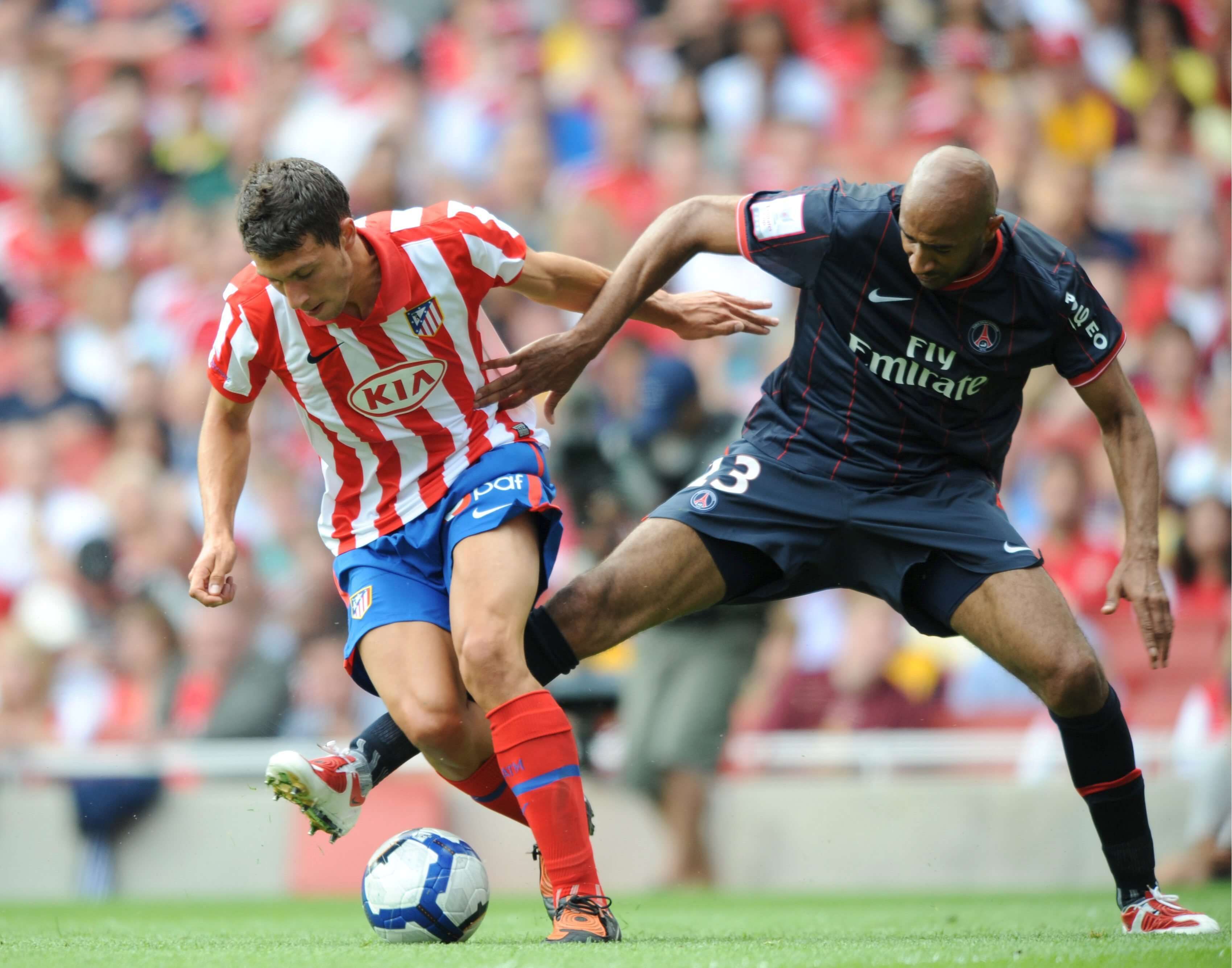  Borja Bastón en un Atlético - PSG (Cordon Press)