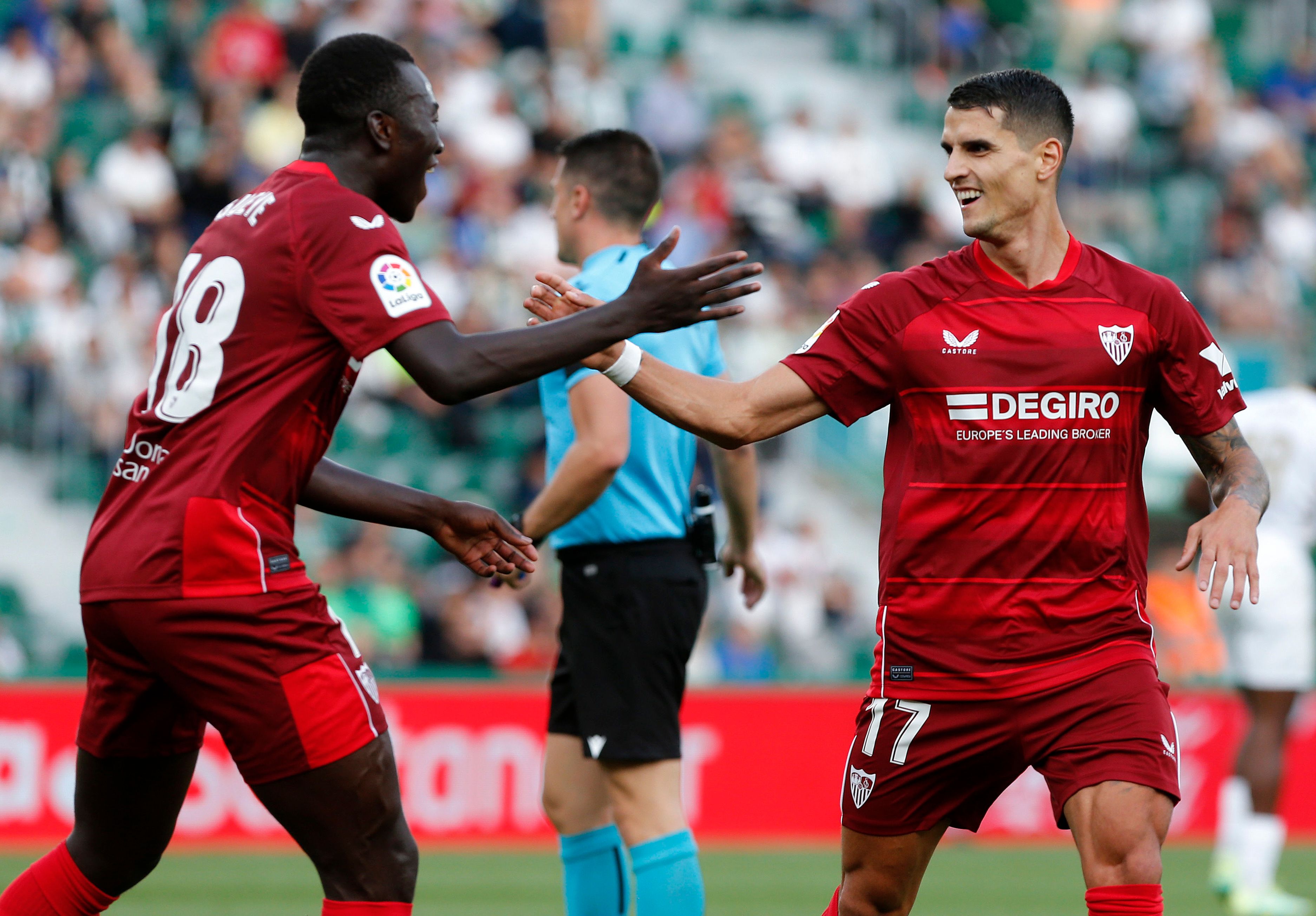 Lamela y Gueye, celebrando su gol en Elche.