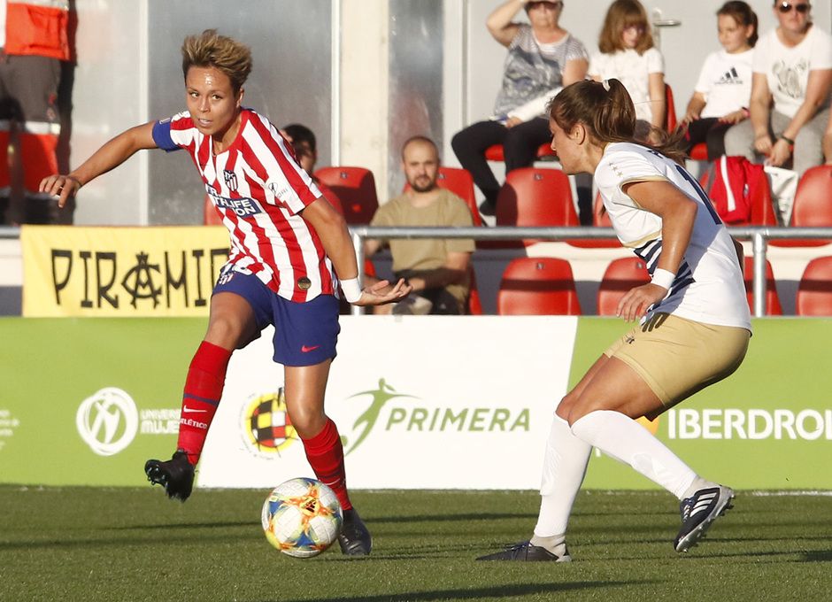 Amanda Sampedro, jugando con el Atlético de Madrid.