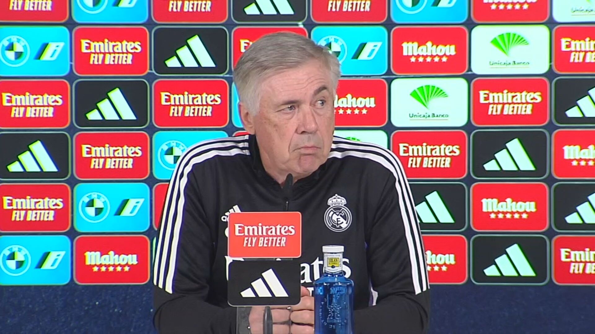  Ancelotti, en la rueda de prensa de este viernes.