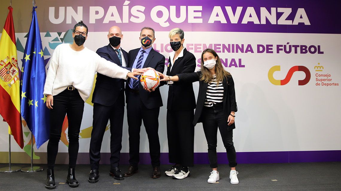  Aprobados los estatutos para crear la liga profesional de fútbol femenino.