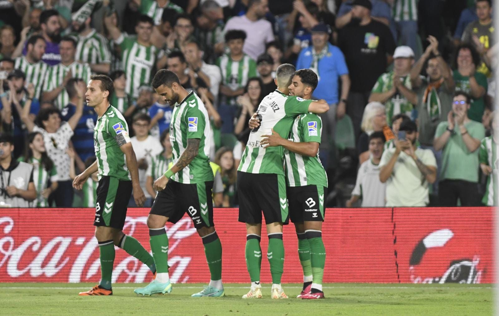 Ayoze Pérez celebra su gol al Rayo (Foto: Kiko Hurtado)