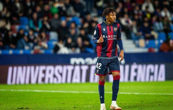  Miñambres analiza el estado de forma de Buba.