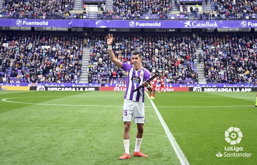 Homenaje a Yawad El Yamiq en el Real Valladolid-Rayo Vallecano (Foto: LaLiga).