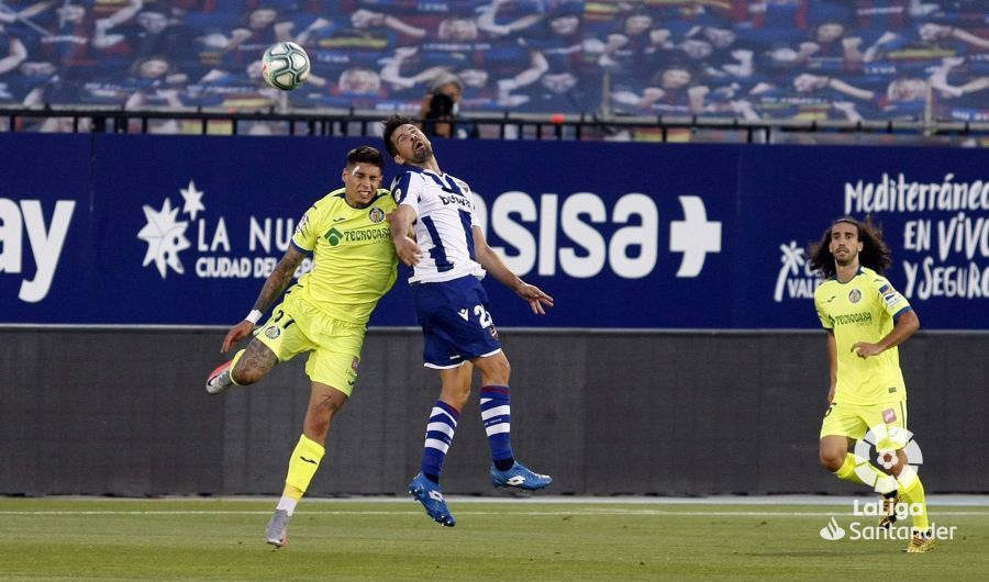  Coke Andújar, durante el Levante-Getafe.