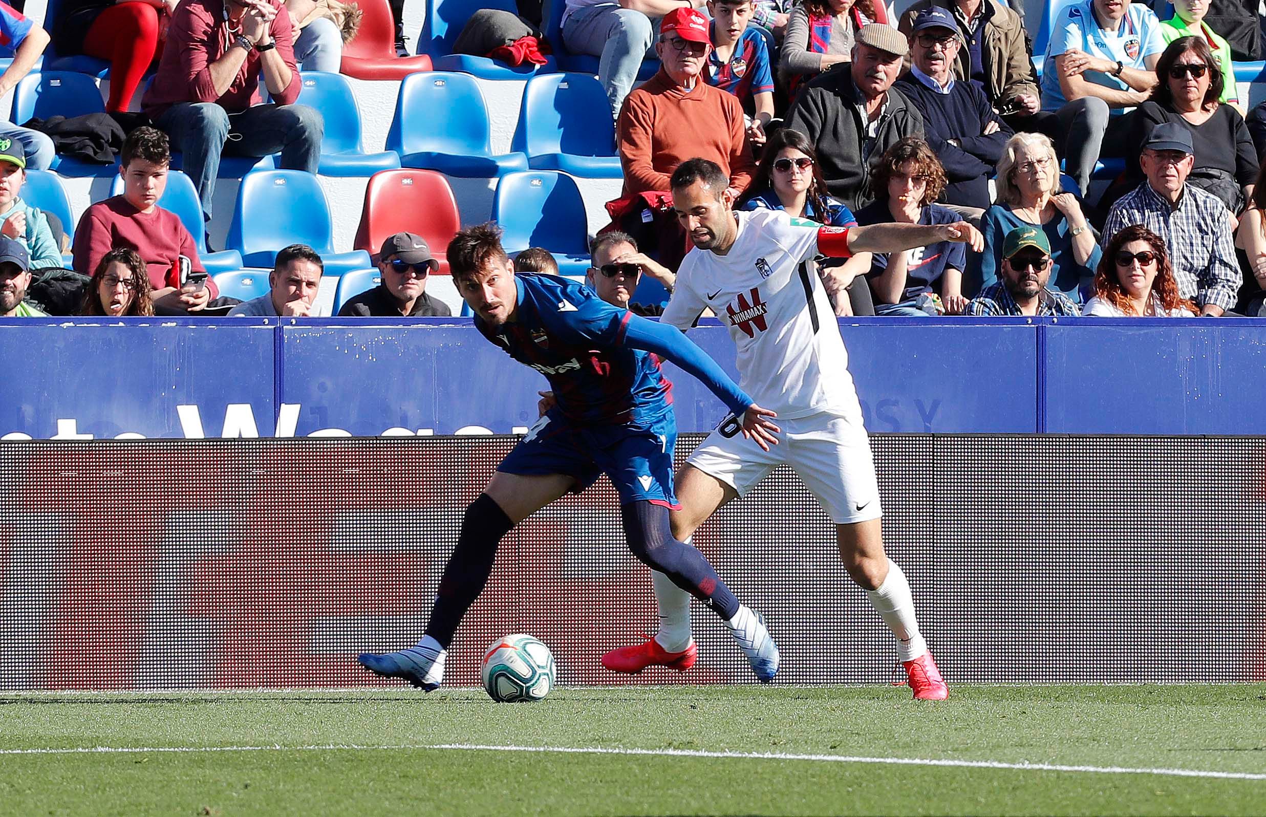  Campaña durante el partido.