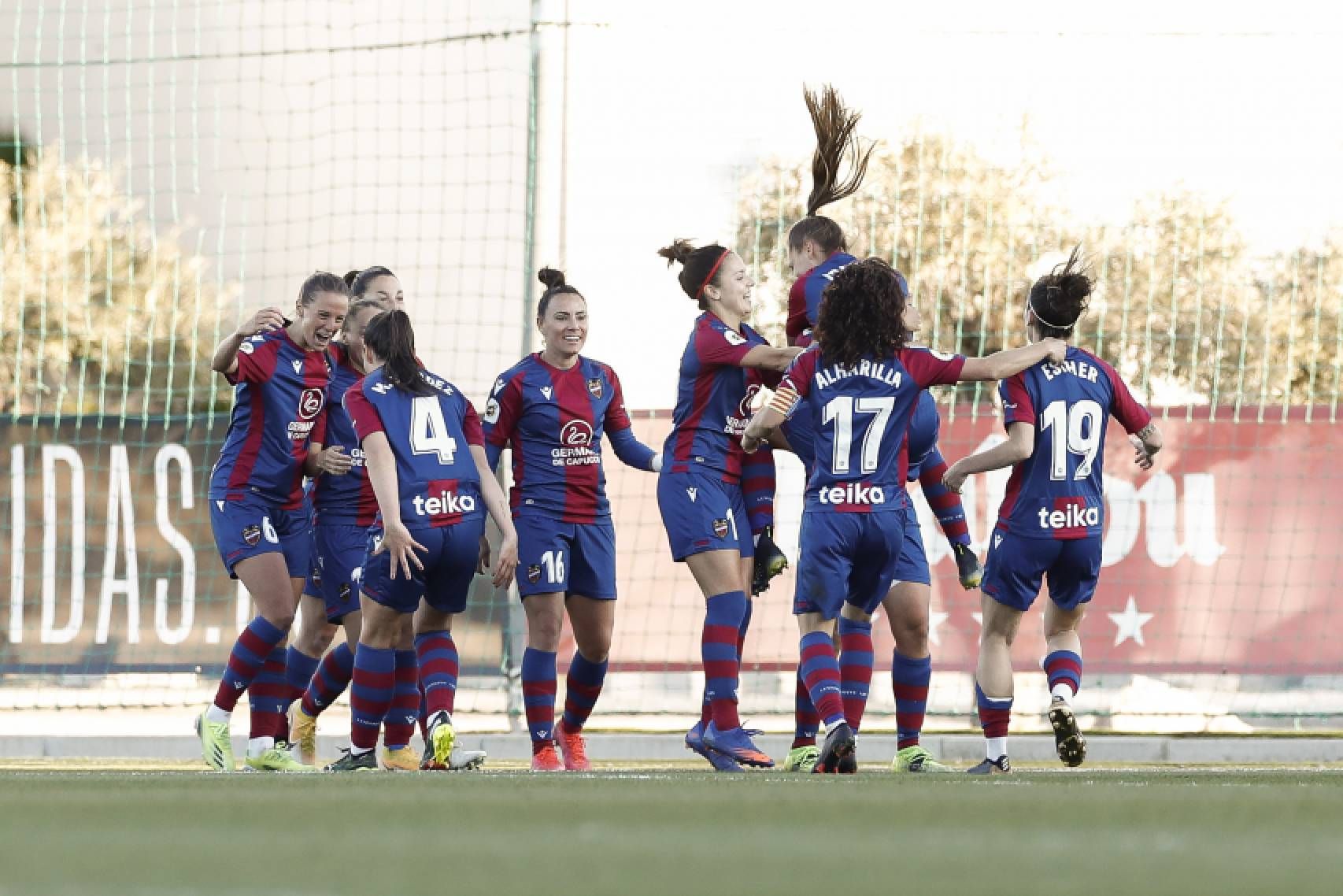 El Levante remonta y gana en casa del Real Madrid