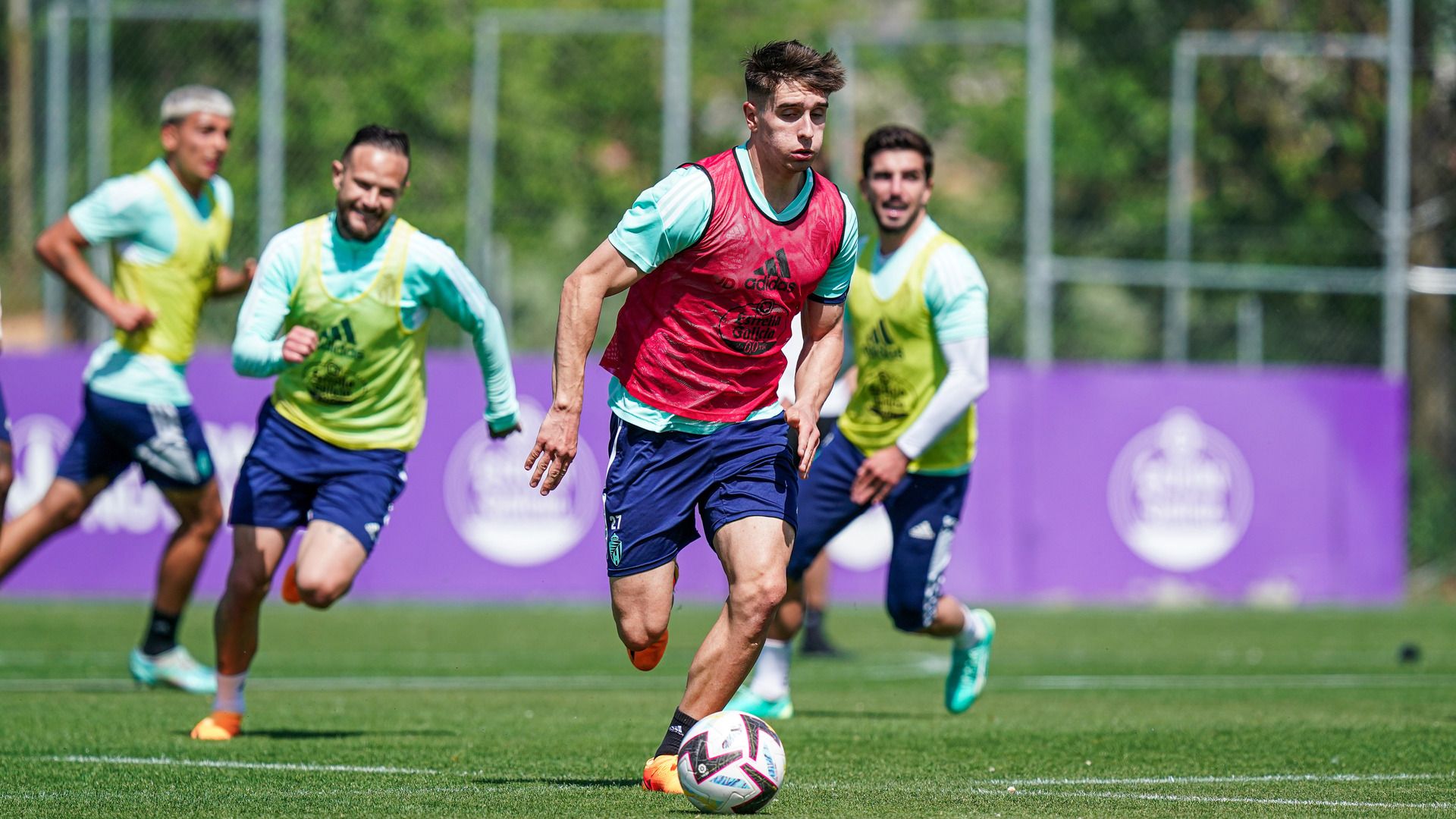 Fresneda, con el balón, en un entrenamiento.