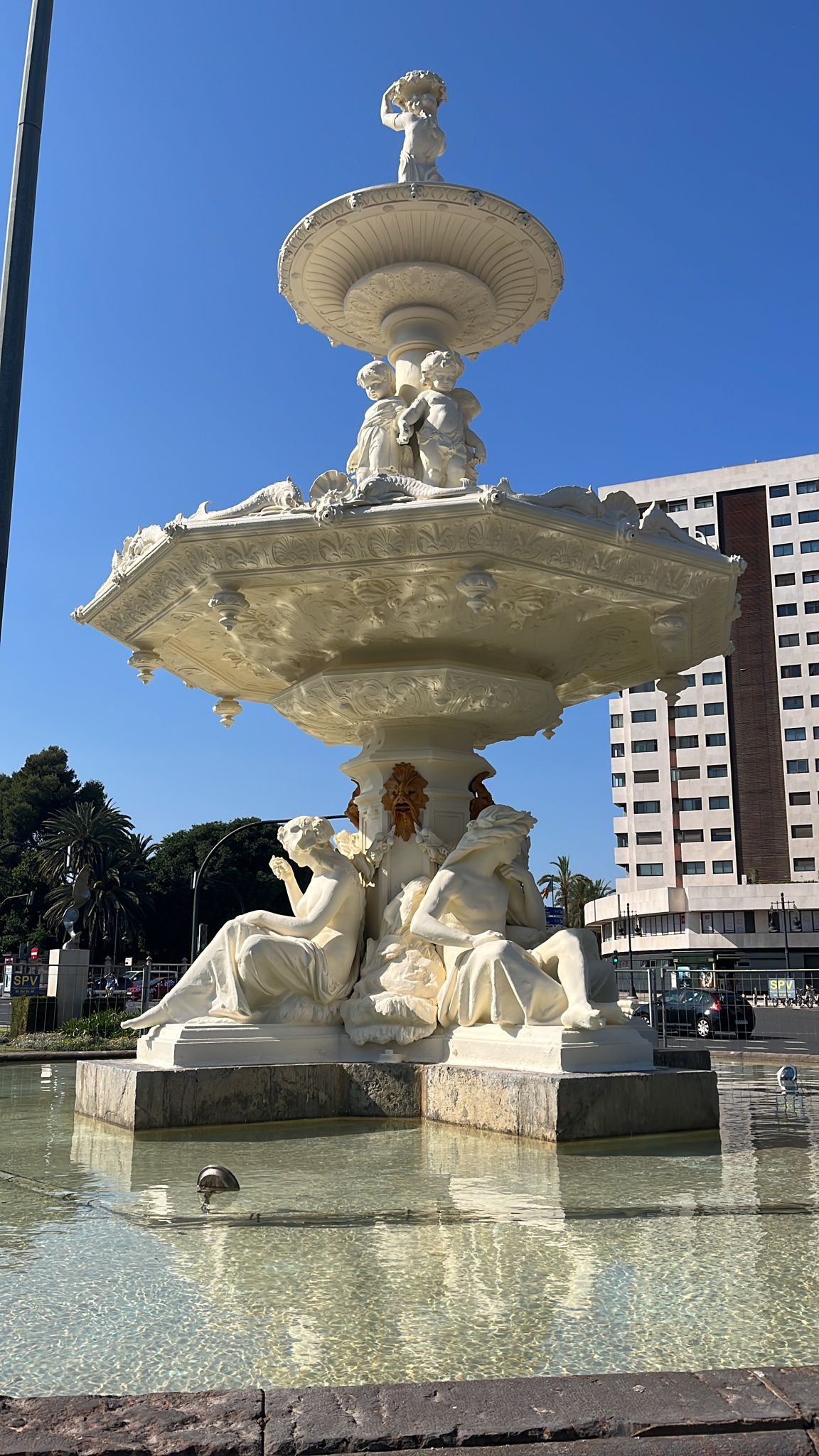  Fuente de las Cuatro Estaciones, lista para el ascenso del Levante