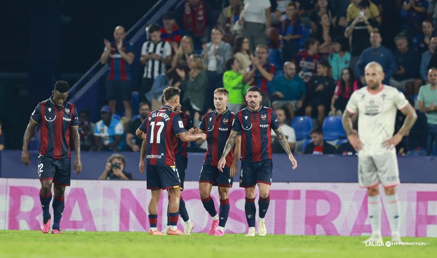  Gol de Dani Gómez al Racing Ferrol.