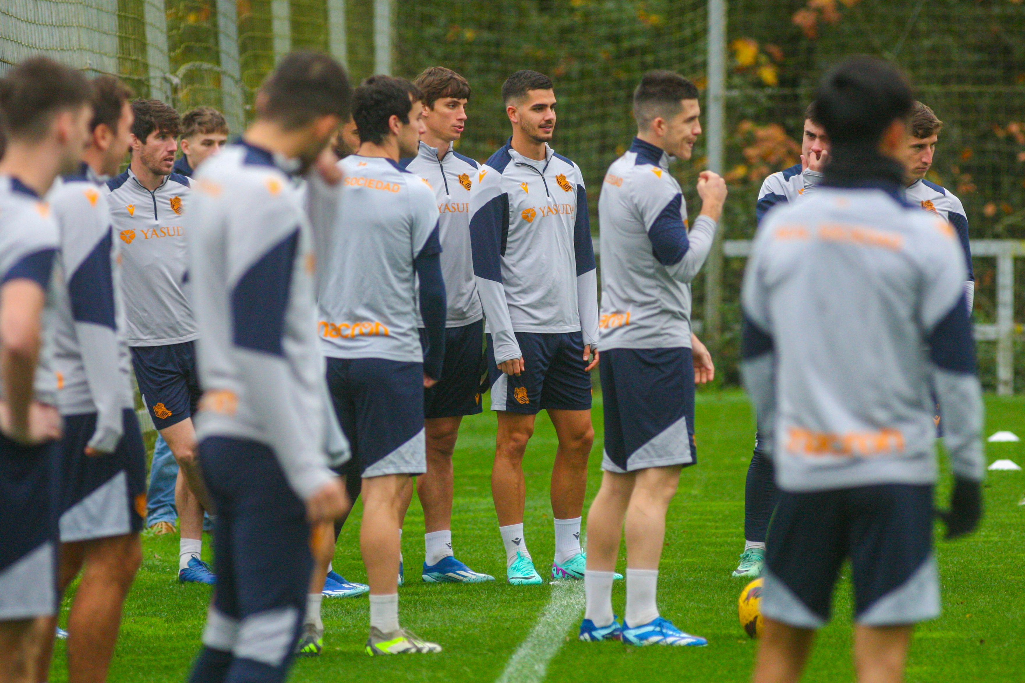 Imanol ya ha ofrecido la convocatoria para jugar ante el Salzburgo.