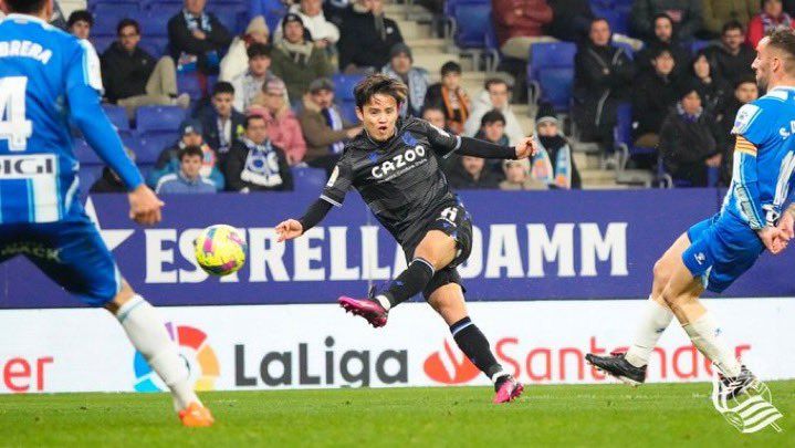 Disparo de Kubo en el Espanyol-Real Sociedad (Foto: Real Sociedad).