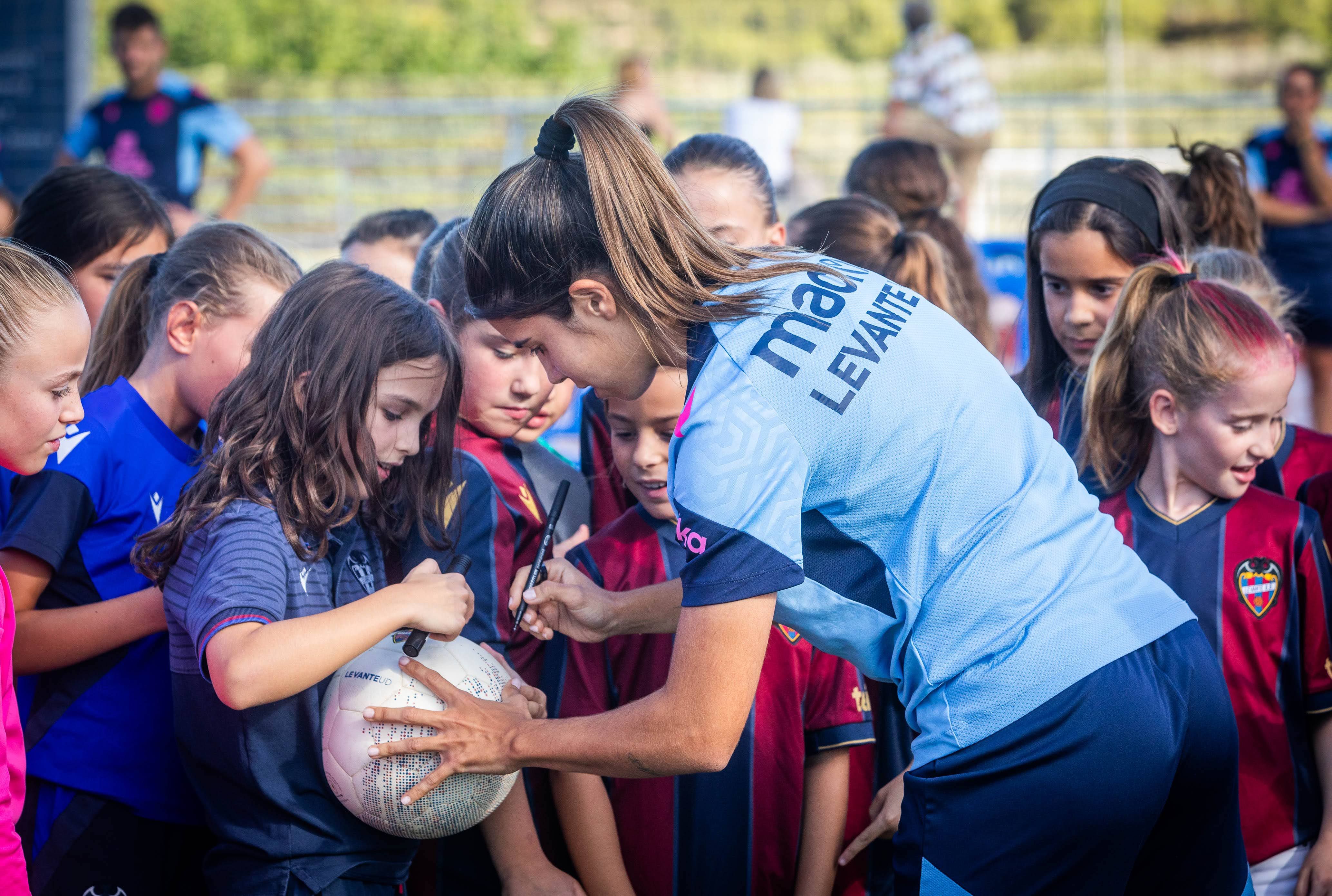  La previa ha estado marcada por la filtración de la marcha de Alba al Real Madrid.
