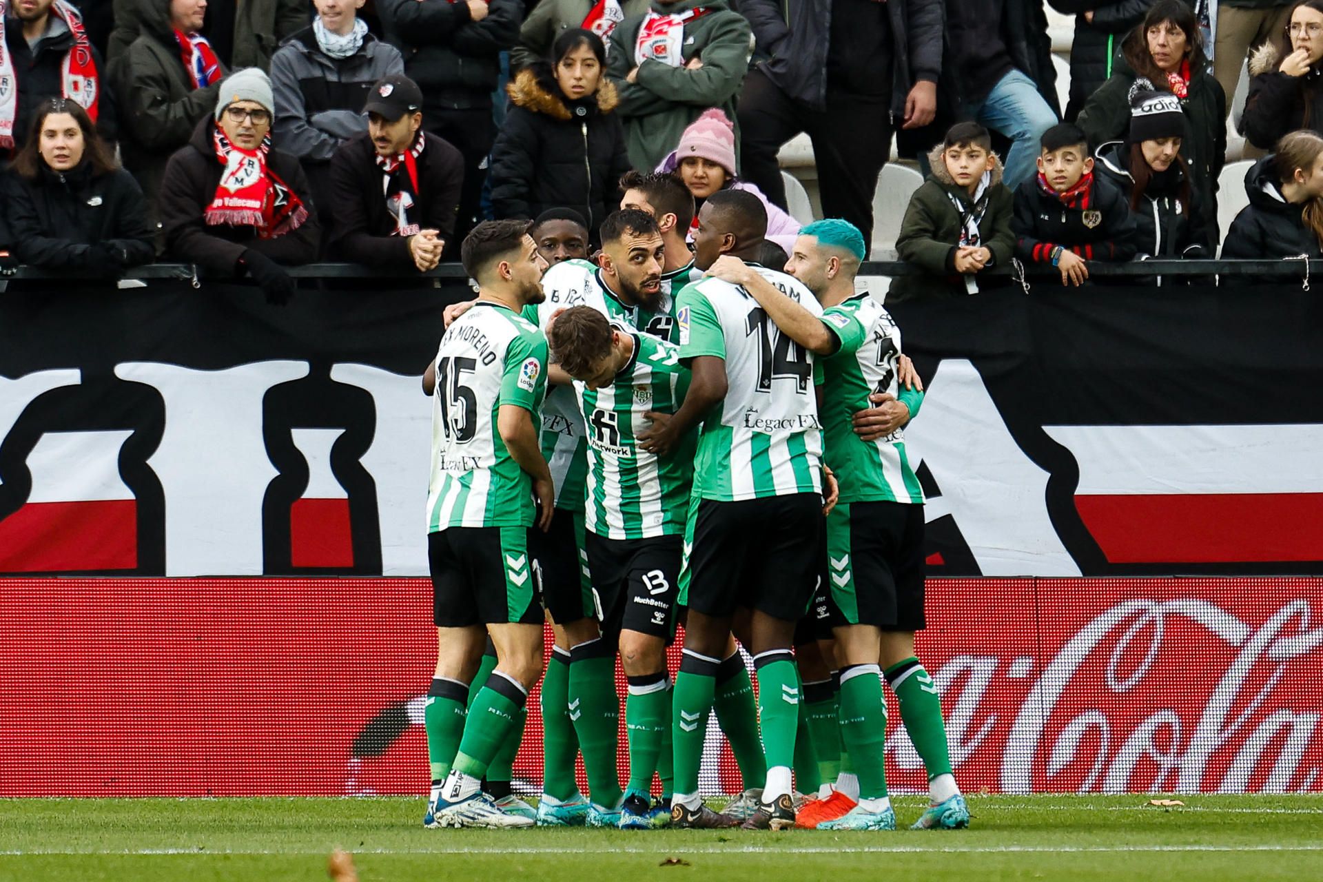 La plantilla celebra el 0-1 ante el Rayo (Foto: EFE)