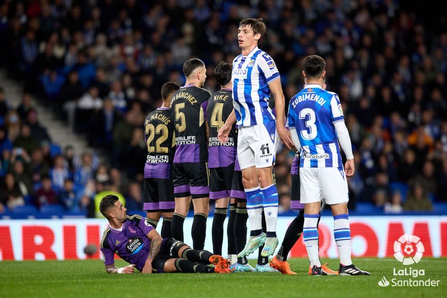  Robin Le Normand, durante el Real Sociedad-Real Valladolid.