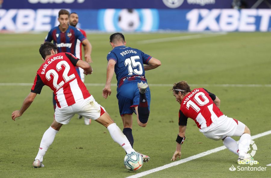  Bardhi marcó en el Levante-Athletic
