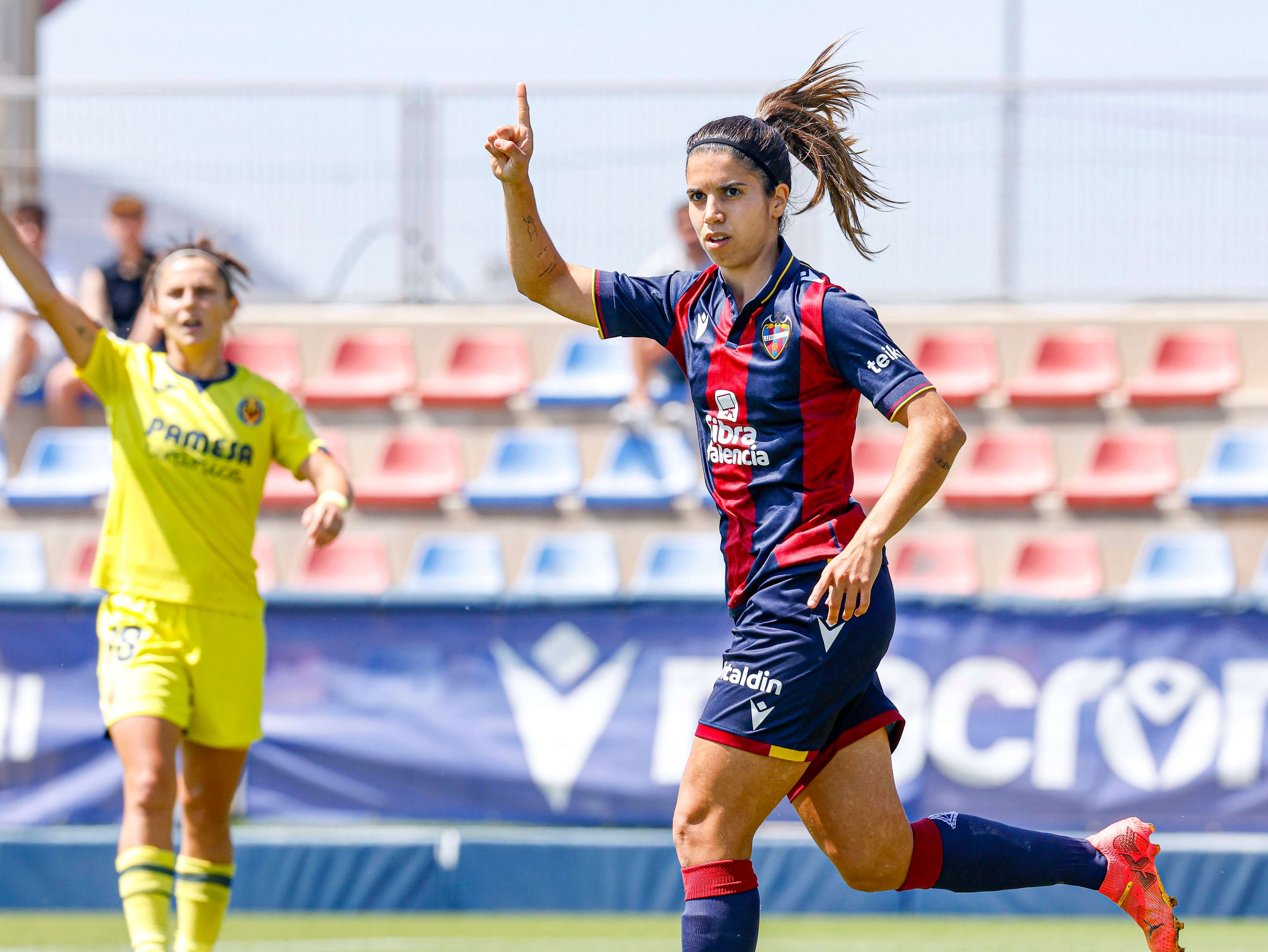  Alba Redondo se unirá a la selección absoluta tras ser clave en la victoria del Levante.
