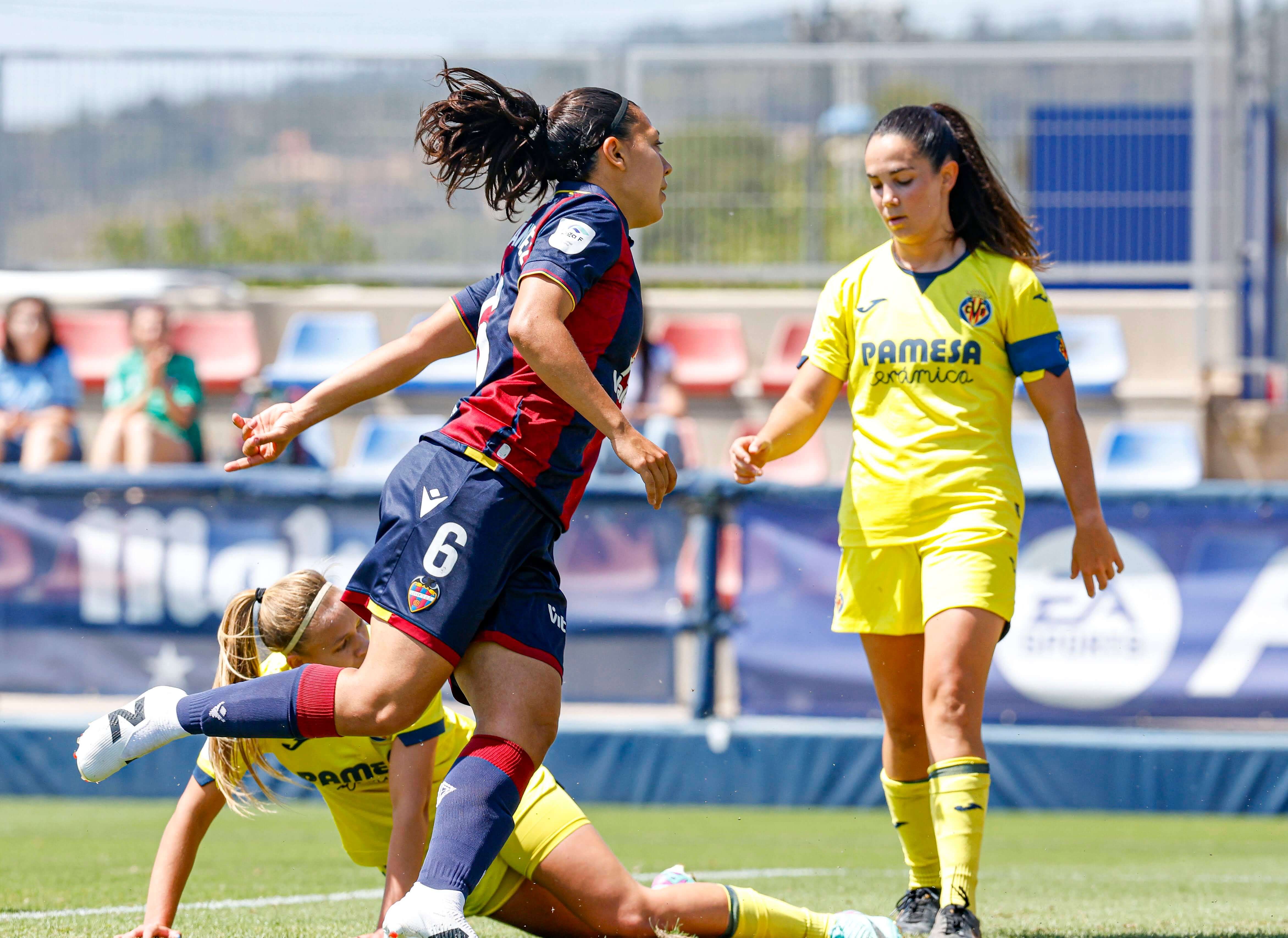  Paula Fernández fue la autora del provisional 2-0 antes de cumplirse el primer cuarto de hora.