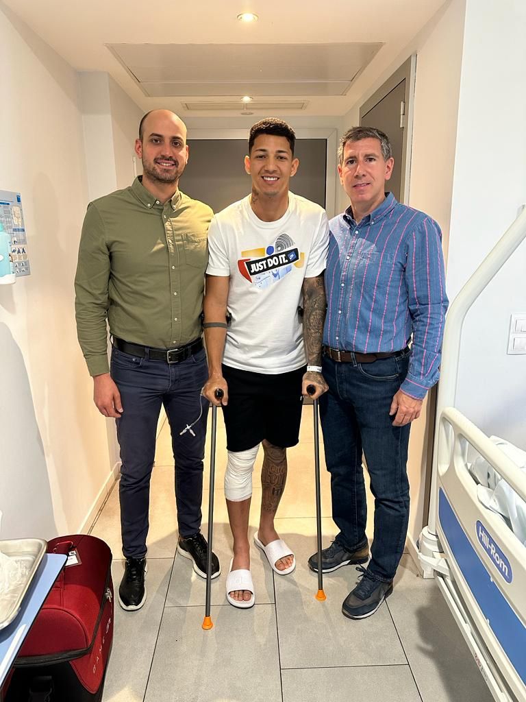 Marcos André pasa por el quirófano con éxito.