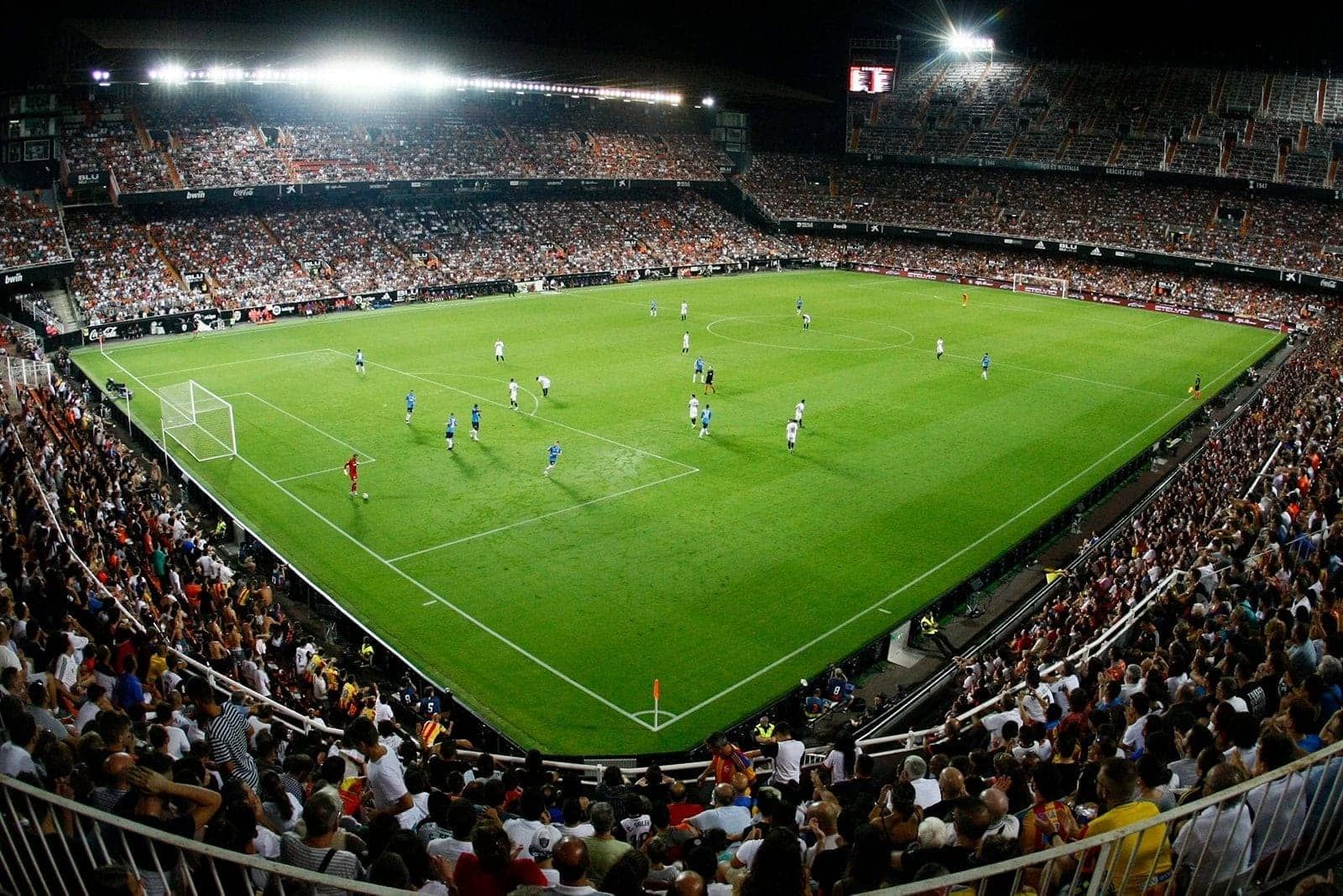  Mestalla espera ya para el Valencia-Sevilla